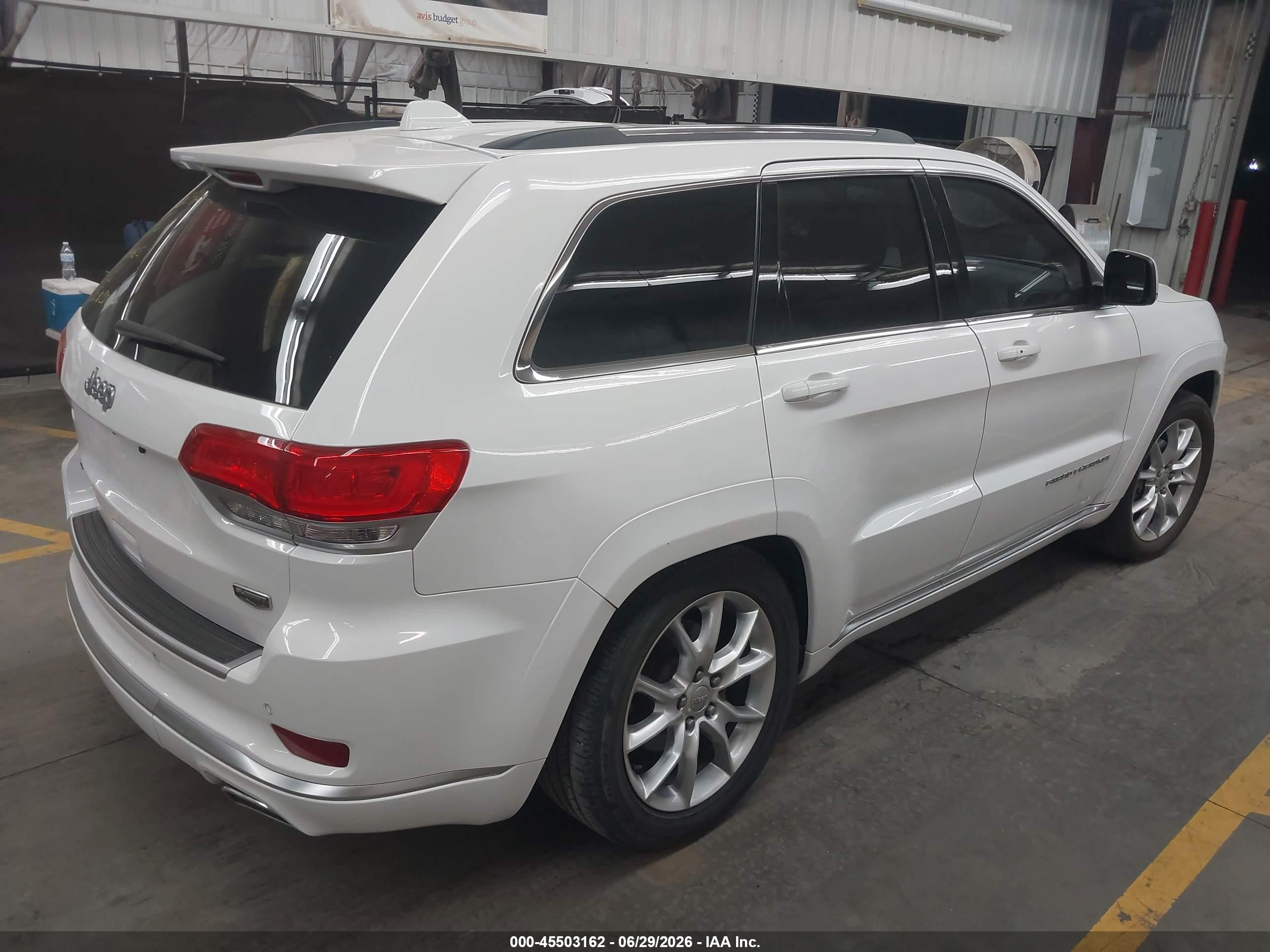 2015 Jeep Grand Cherokee Summit White vin: 1C4RJFJG8FC822605