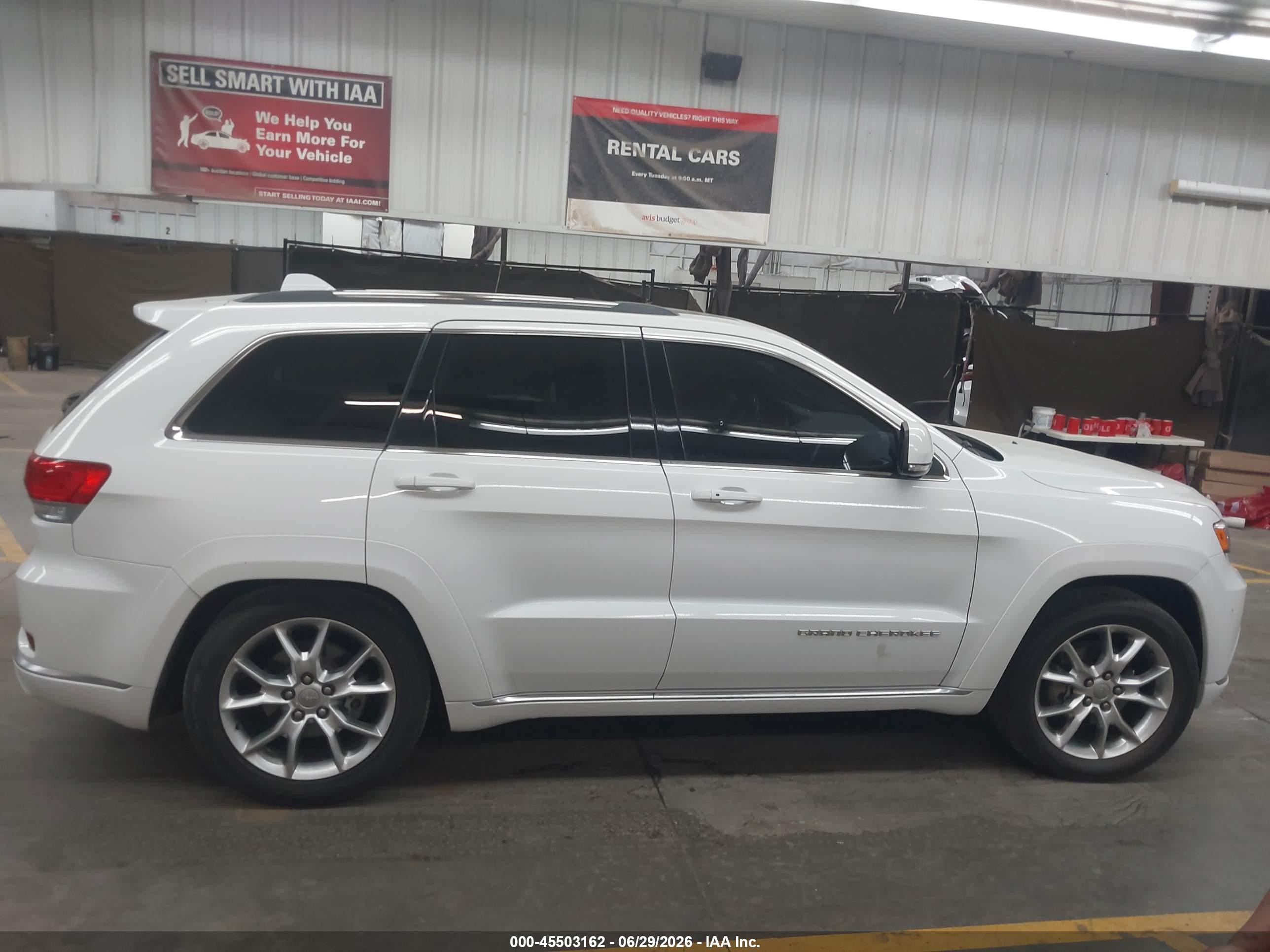 2015 Jeep Grand Cherokee Summit White vin: 1C4RJFJG8FC822605