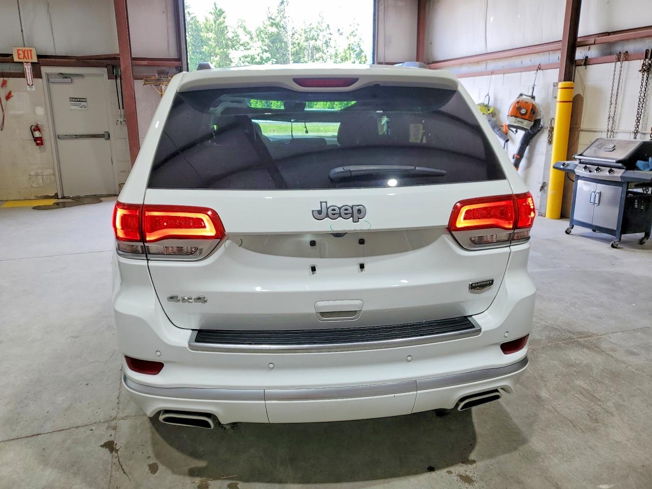 2020 Jeep Grand Cherokee Summit Белый vin: 1C4RJFJG8LC298755