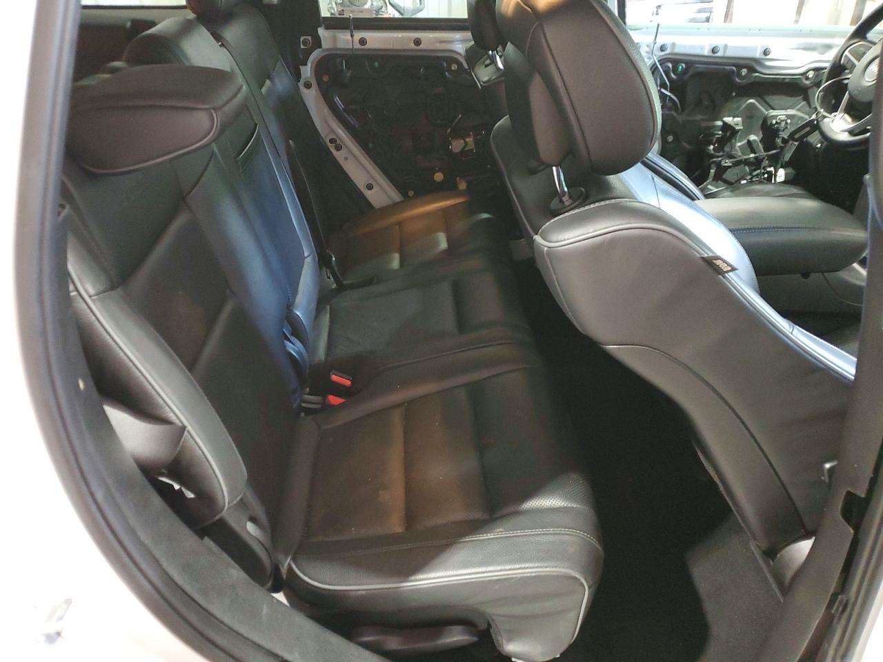 2020 Jeep Grand Cherokee Summit Белый vin: 1C4RJFJG8LC298755