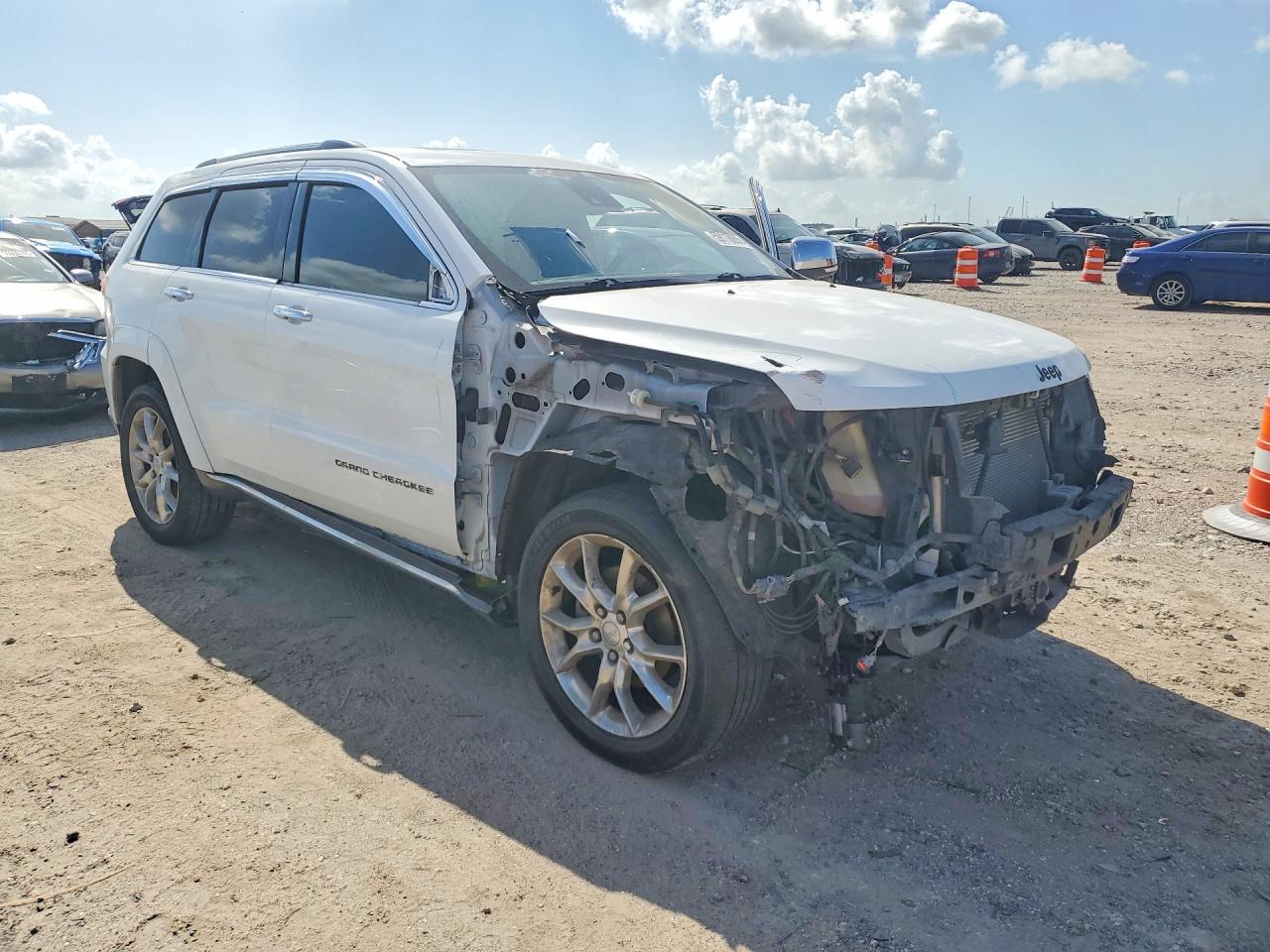 2014 Jeep Grand Cherokee Summit White vin: 1C4RJFJG9EC247400