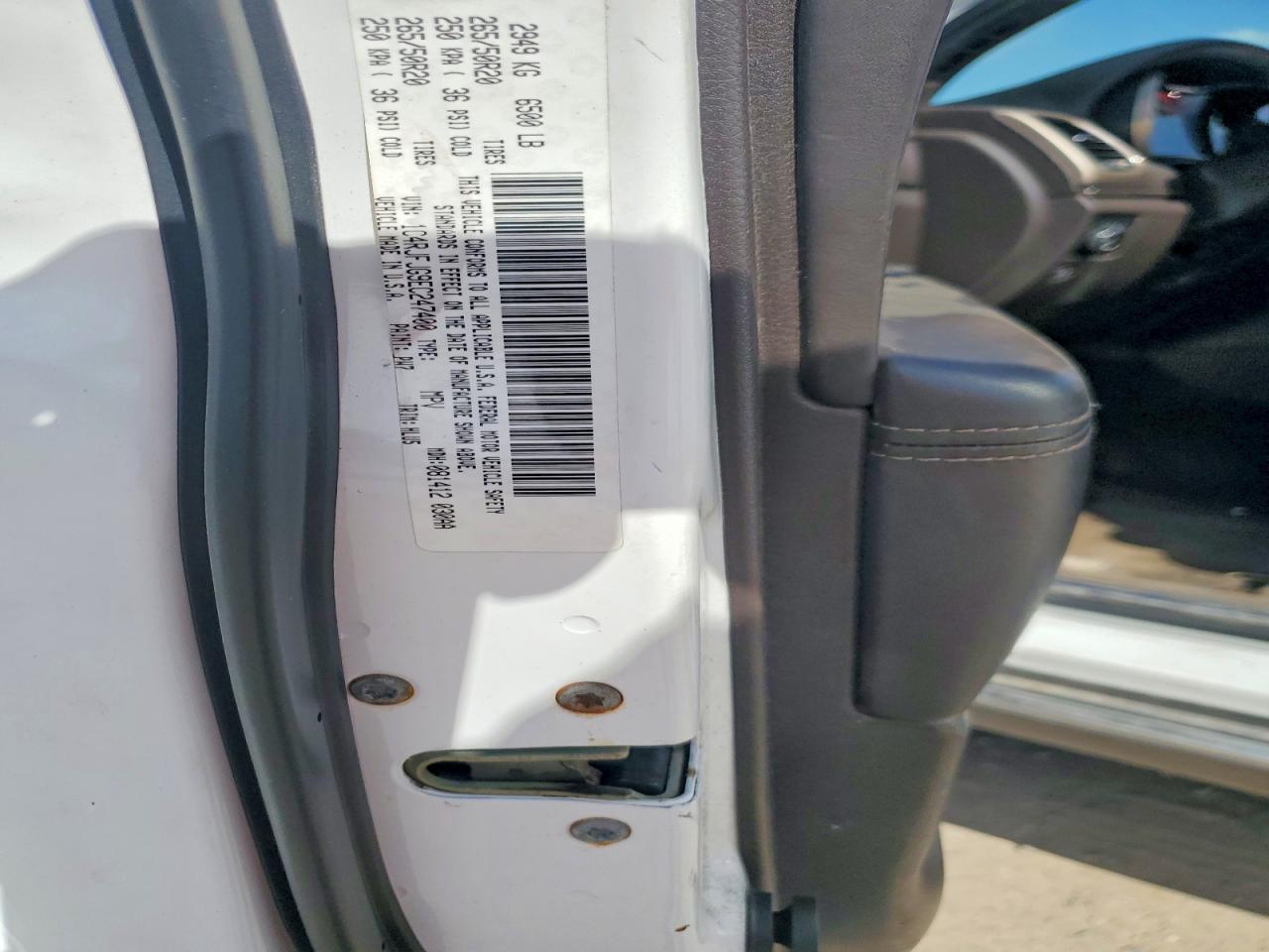 2014 Jeep Grand Cherokee Summit White vin: 1C4RJFJG9EC247400