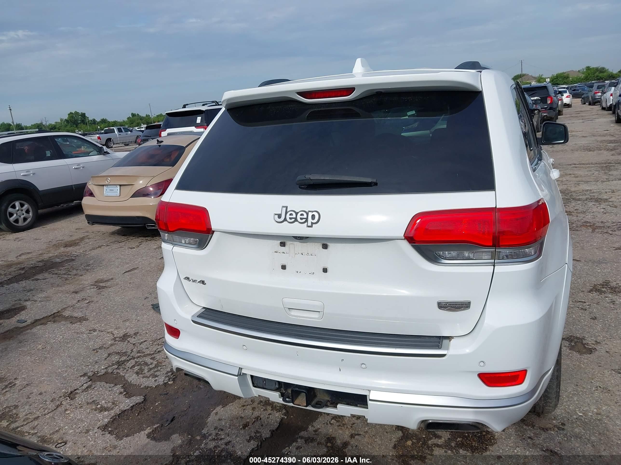 2015 Jeep Grand Cherokee Summit Белый vin: 1C4RJFJGXFC641862