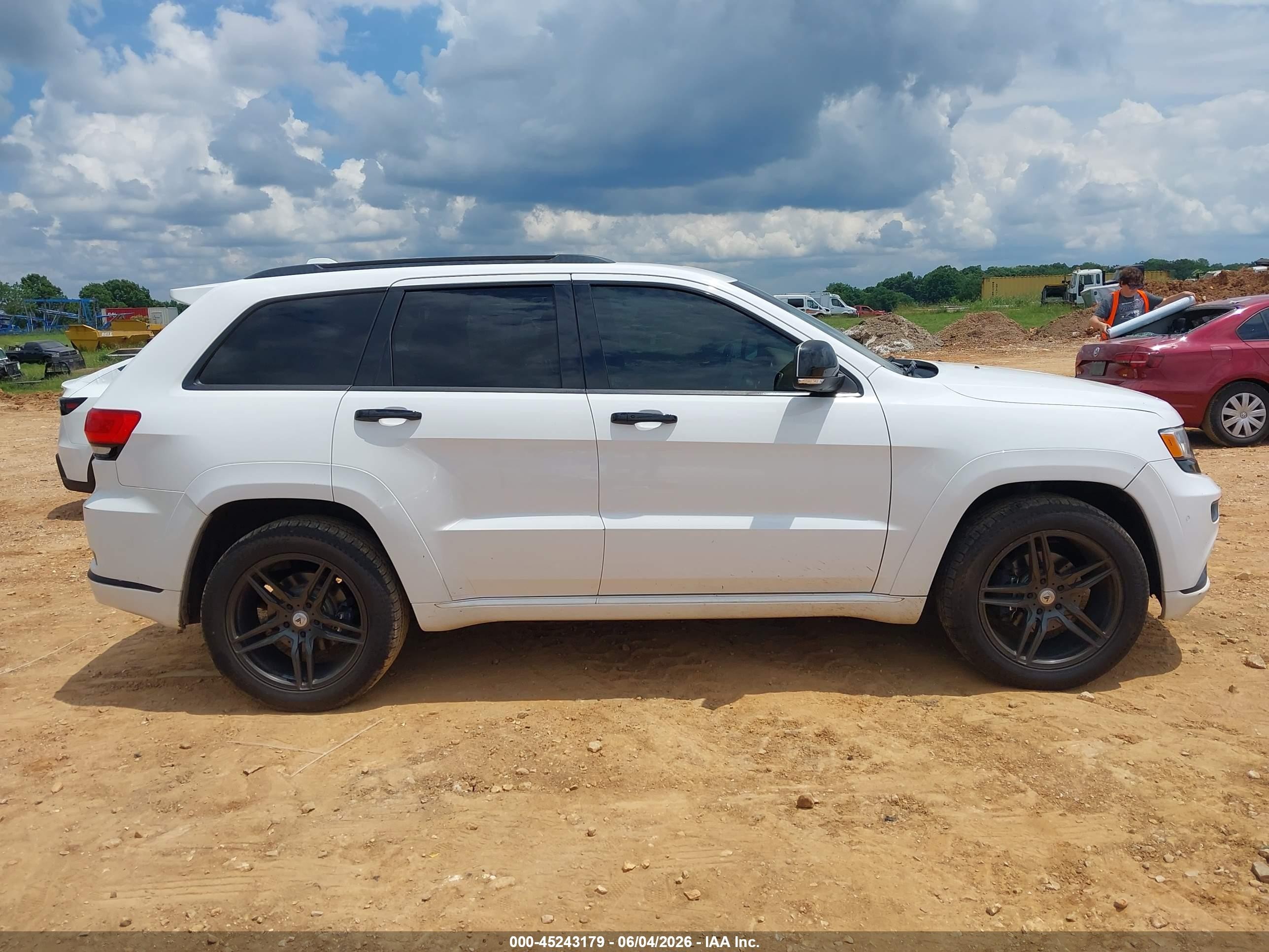 2015 Jeep Grand Cherokee Summit White vin: 1C4RJFJGXFC718486