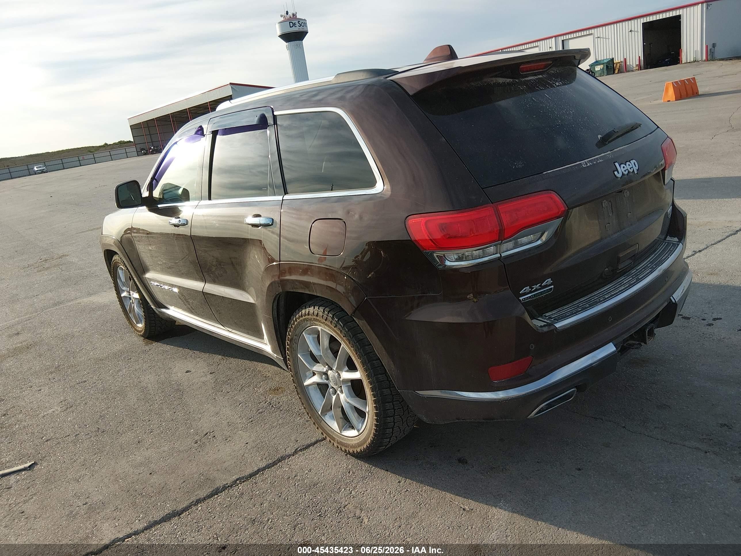 2014 Jeep Grand Cherokee   Коричневый vin: 1C4RJFJM2EC333993