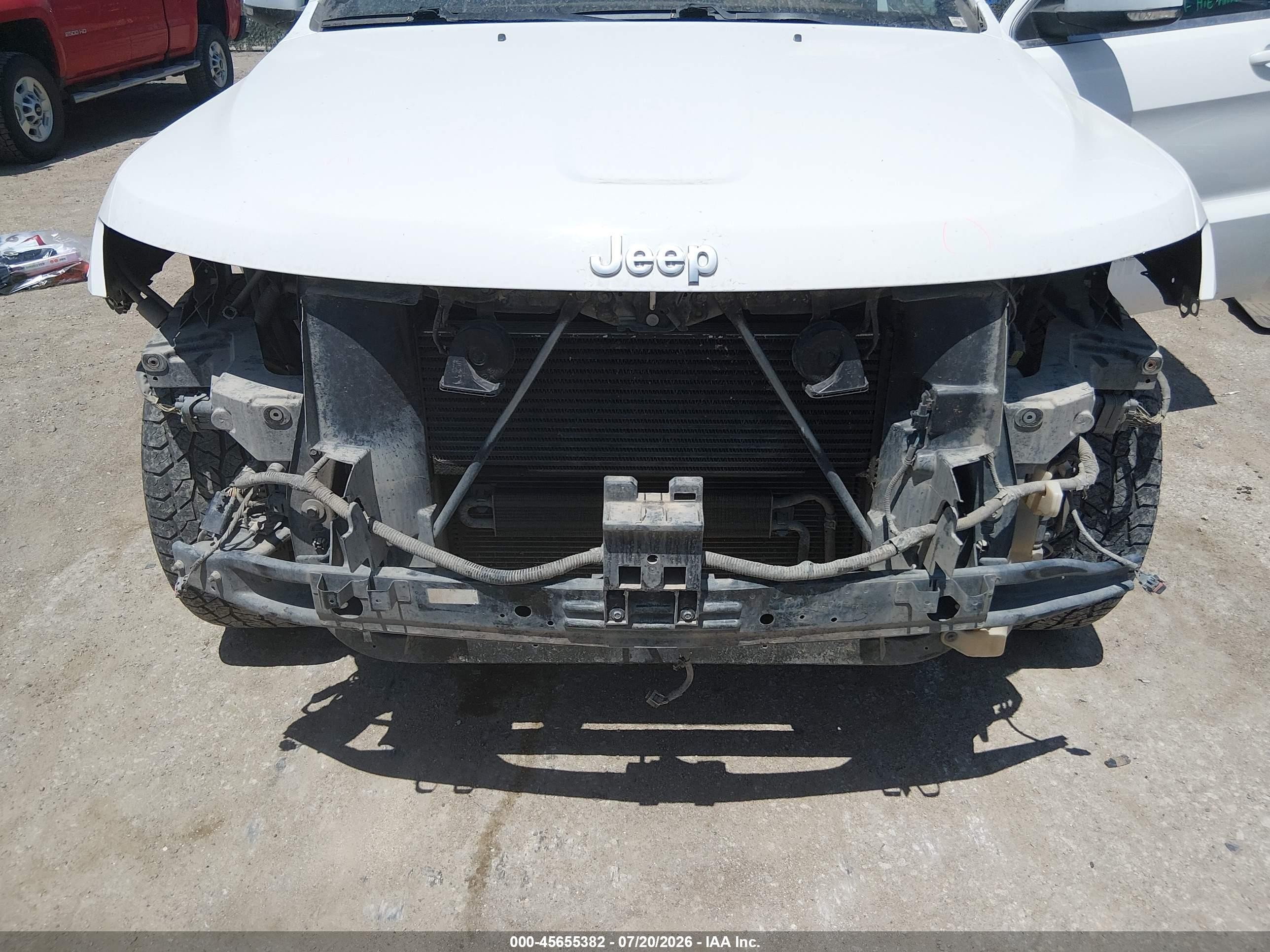 2015 Jeep Grand Cherokee Summit White vin: 1C4RJFJM2FC142463