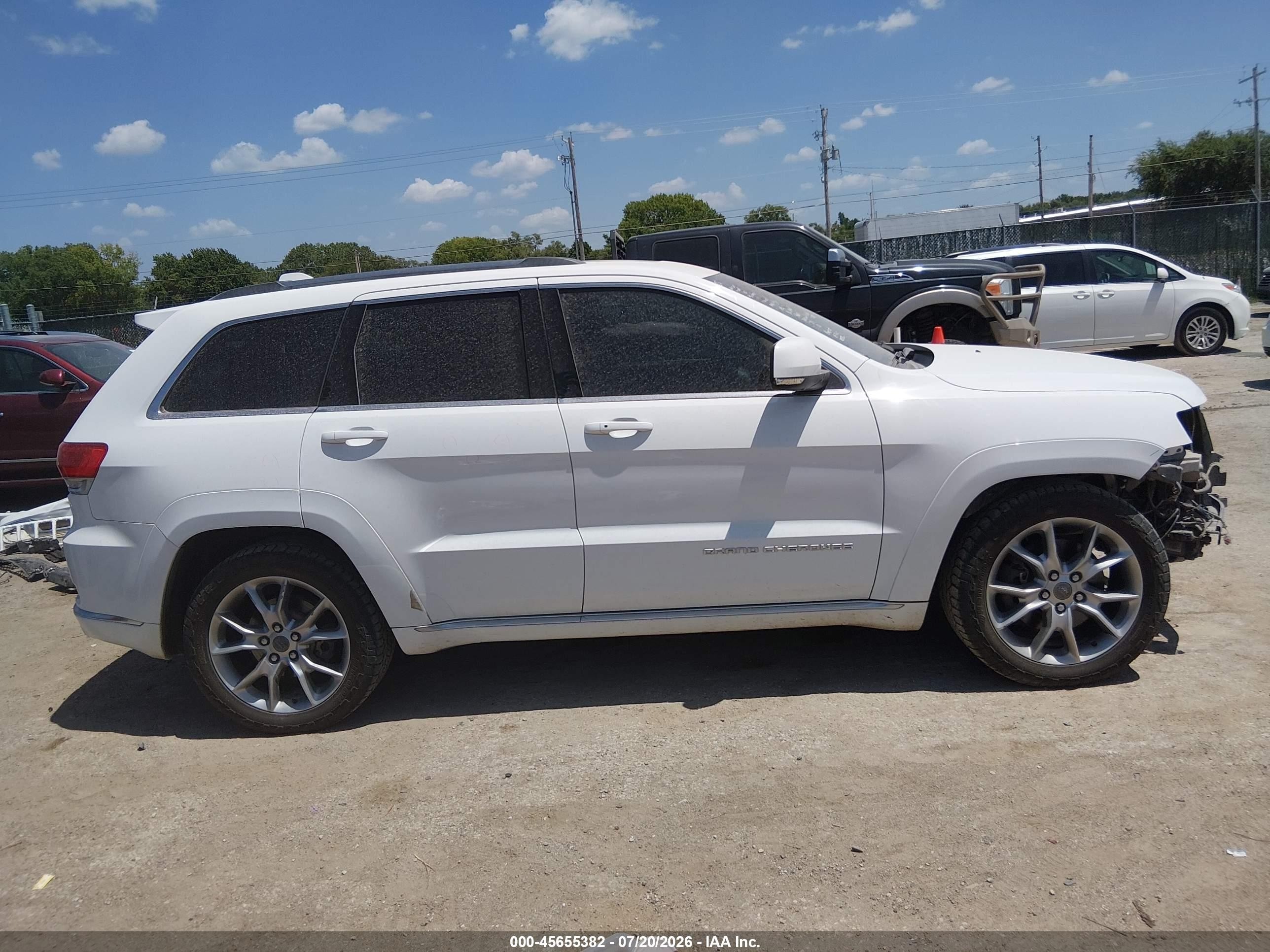 2015 Jeep Grand Cherokee Summit White vin: 1C4RJFJM2FC142463