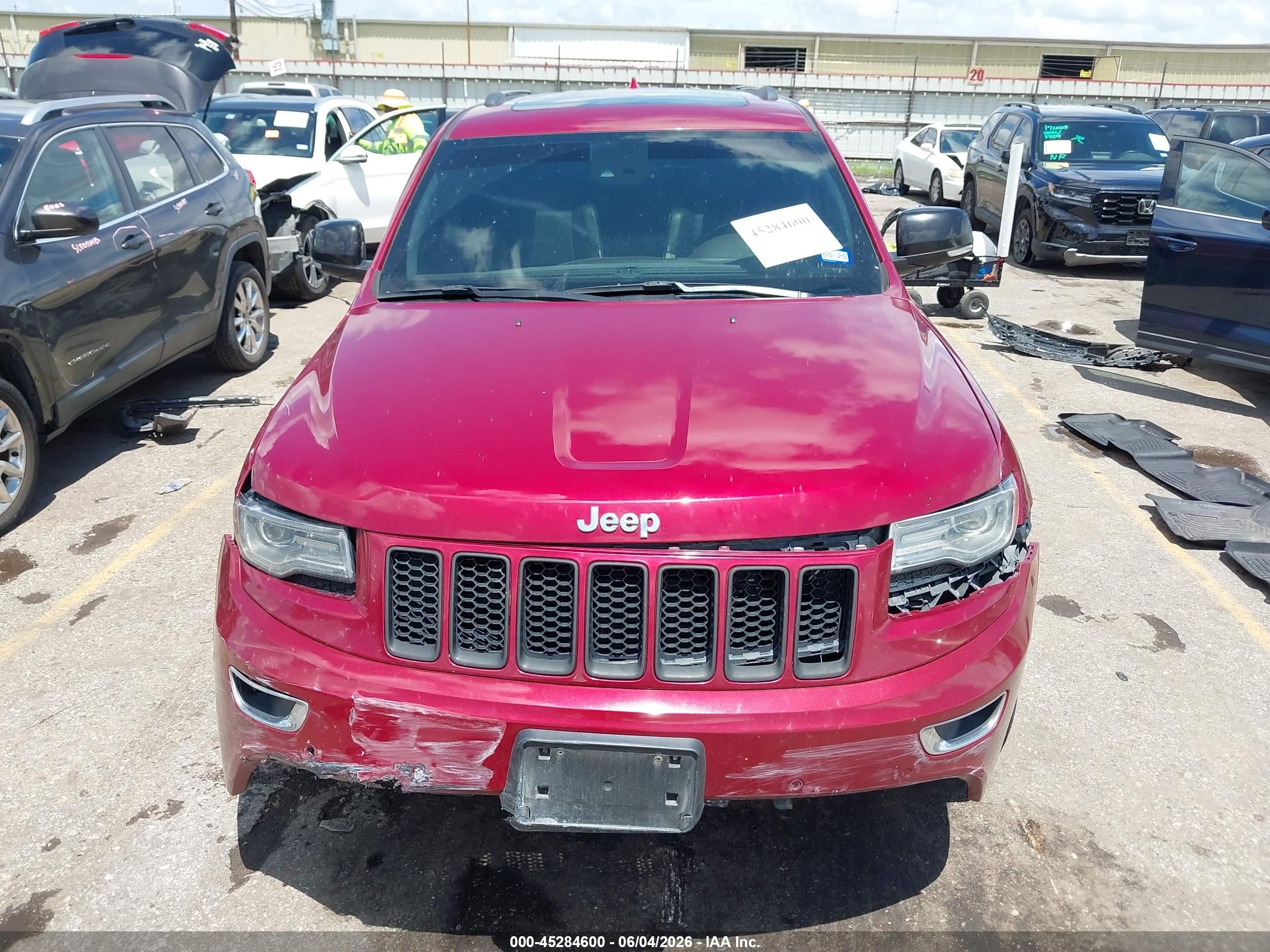2014 Jeep Grand Cherokee Summit Red vin: 1C4RJFJM7EC368156