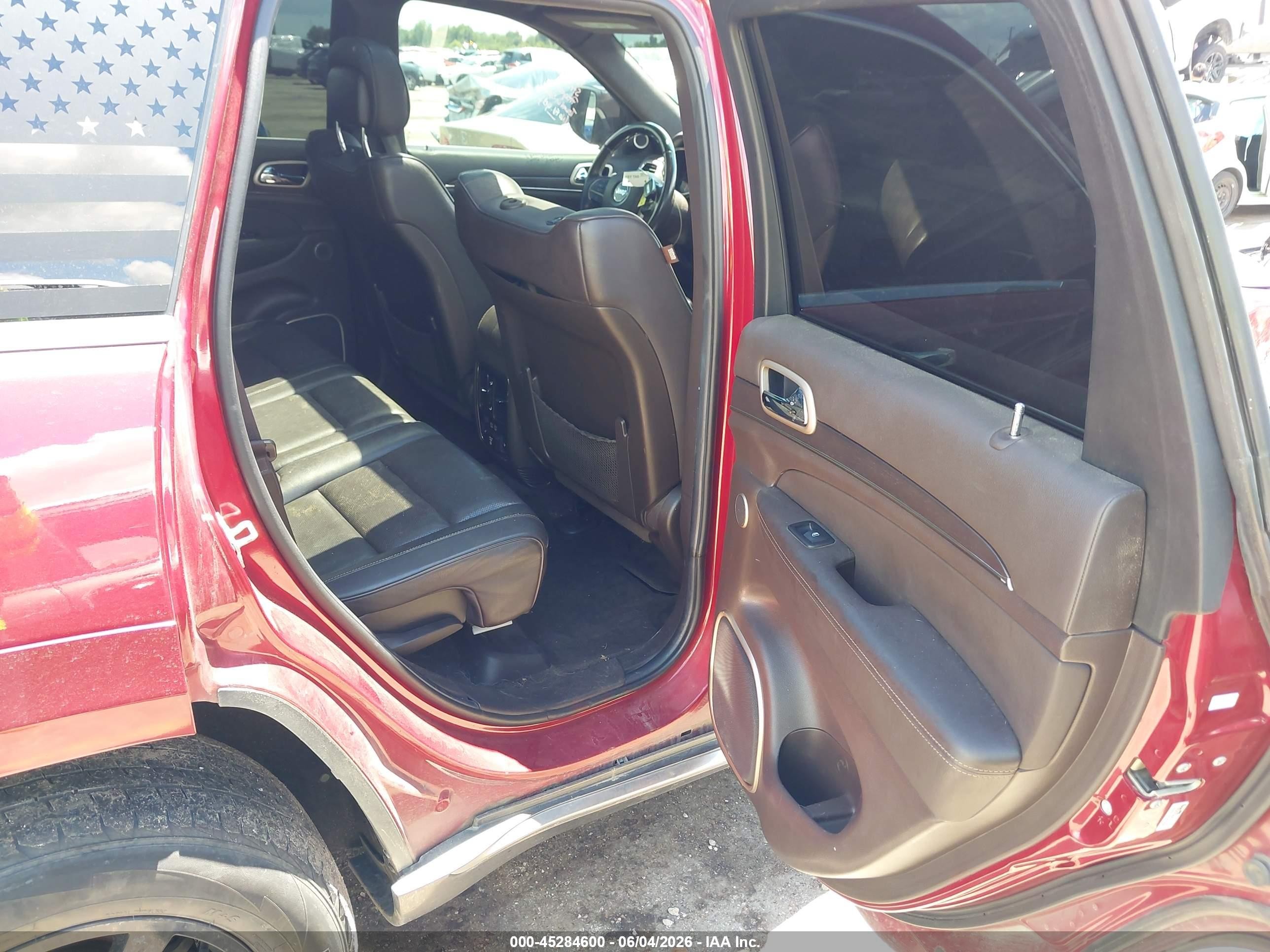 2014 Jeep Grand Cherokee Summit Red vin: 1C4RJFJM7EC368156