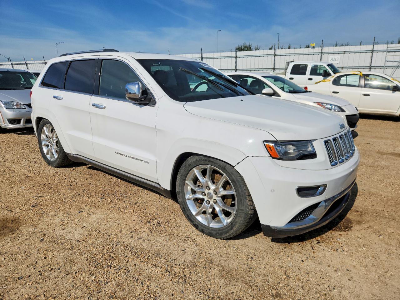 2014 Jeep Grand Cherokee Summit White vin: 1C4RJFJM7EC394594
