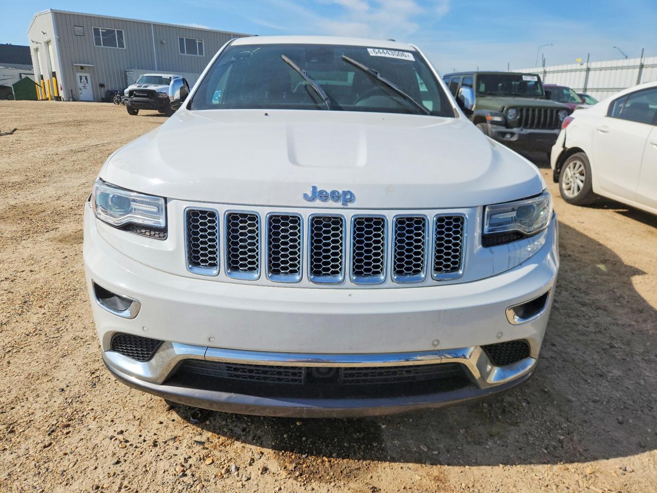 2014 Jeep Grand Cherokee Summit White vin: 1C4RJFJM7EC394594