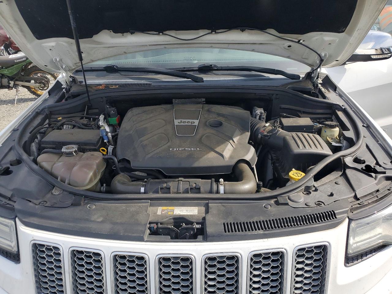 2014 Jeep Grand Cherokee Summit Белый vin: 1C4RJFJM9EC300036