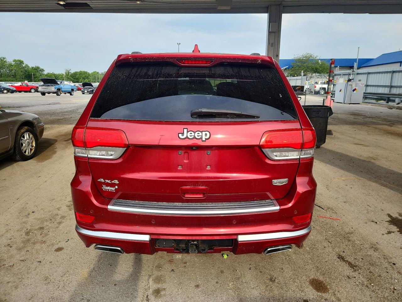 2015 Jeep Grand Cherokee Summit Red vin: 1C4RJFJT0FC701791