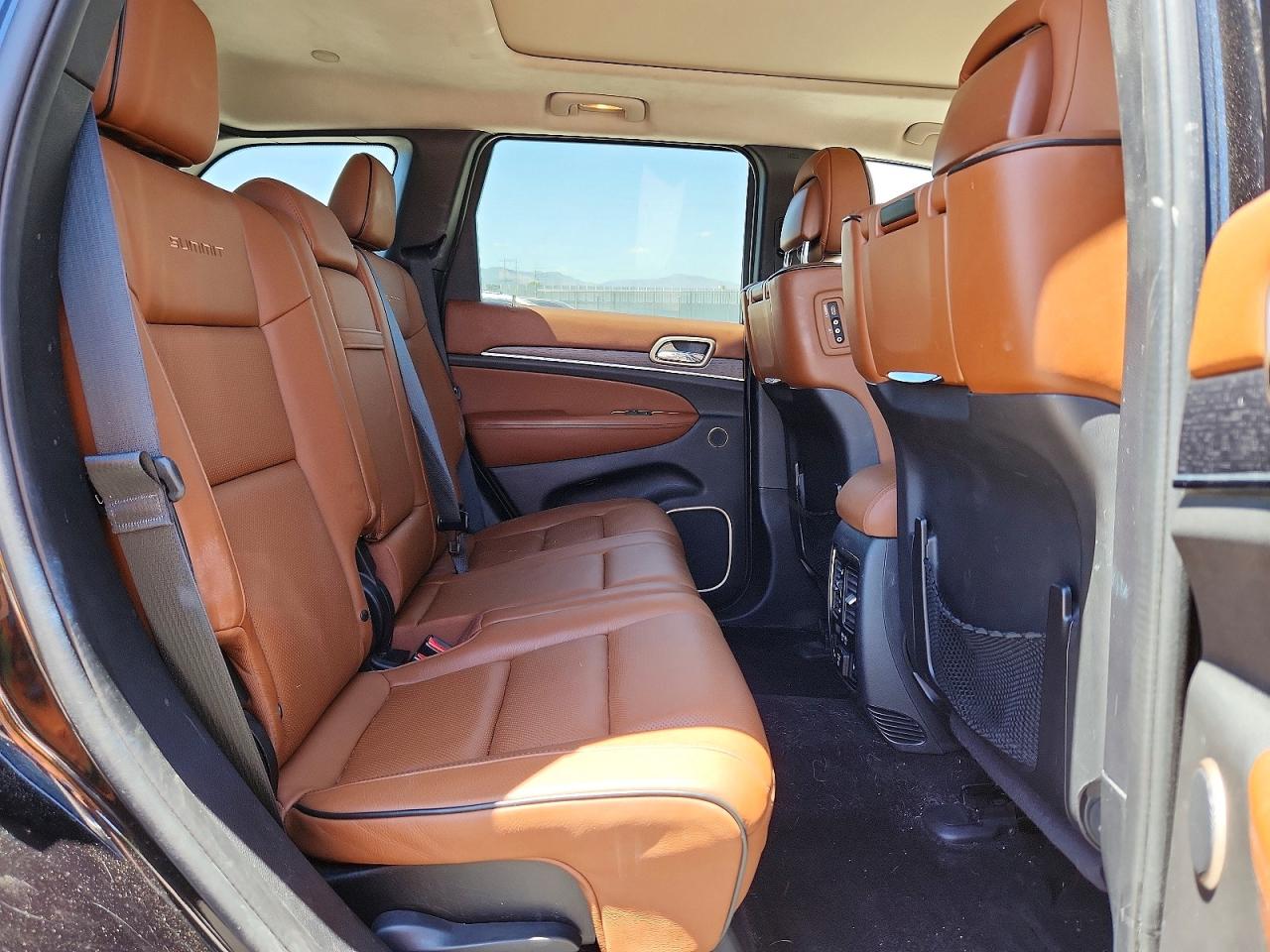 2015 Jeep Grand Cherokee Summit Black vin: 1C4RJFJT1FC196845