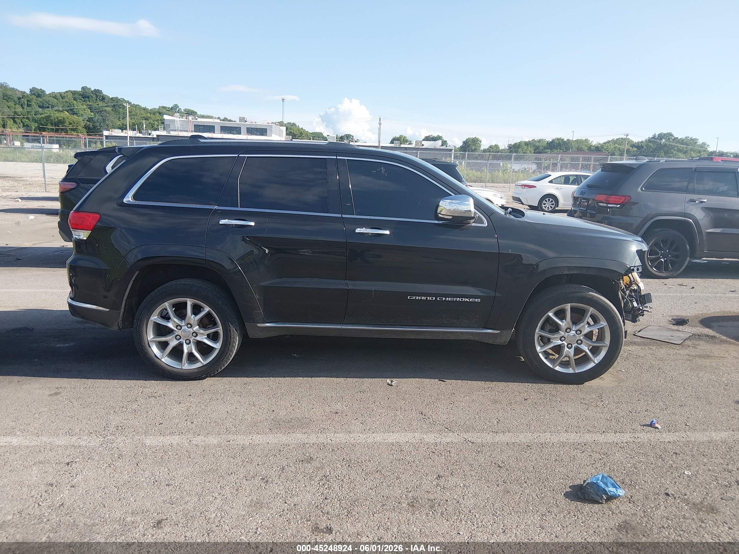 2015 Jeep Grand Cherokee Summit Black vin: 1C4RJFJT2FC857346