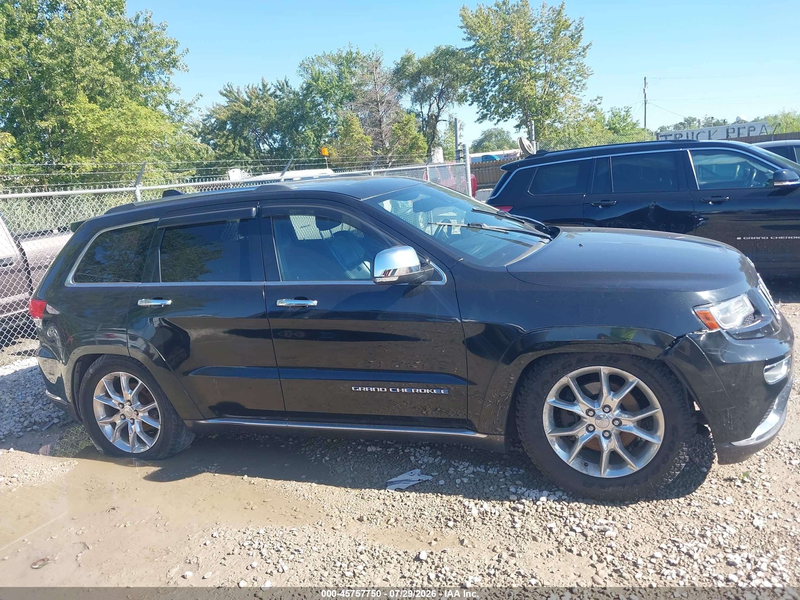 2014 Jeep Grand Cherokee   Black vin: 1C4RJFJT4EC252727