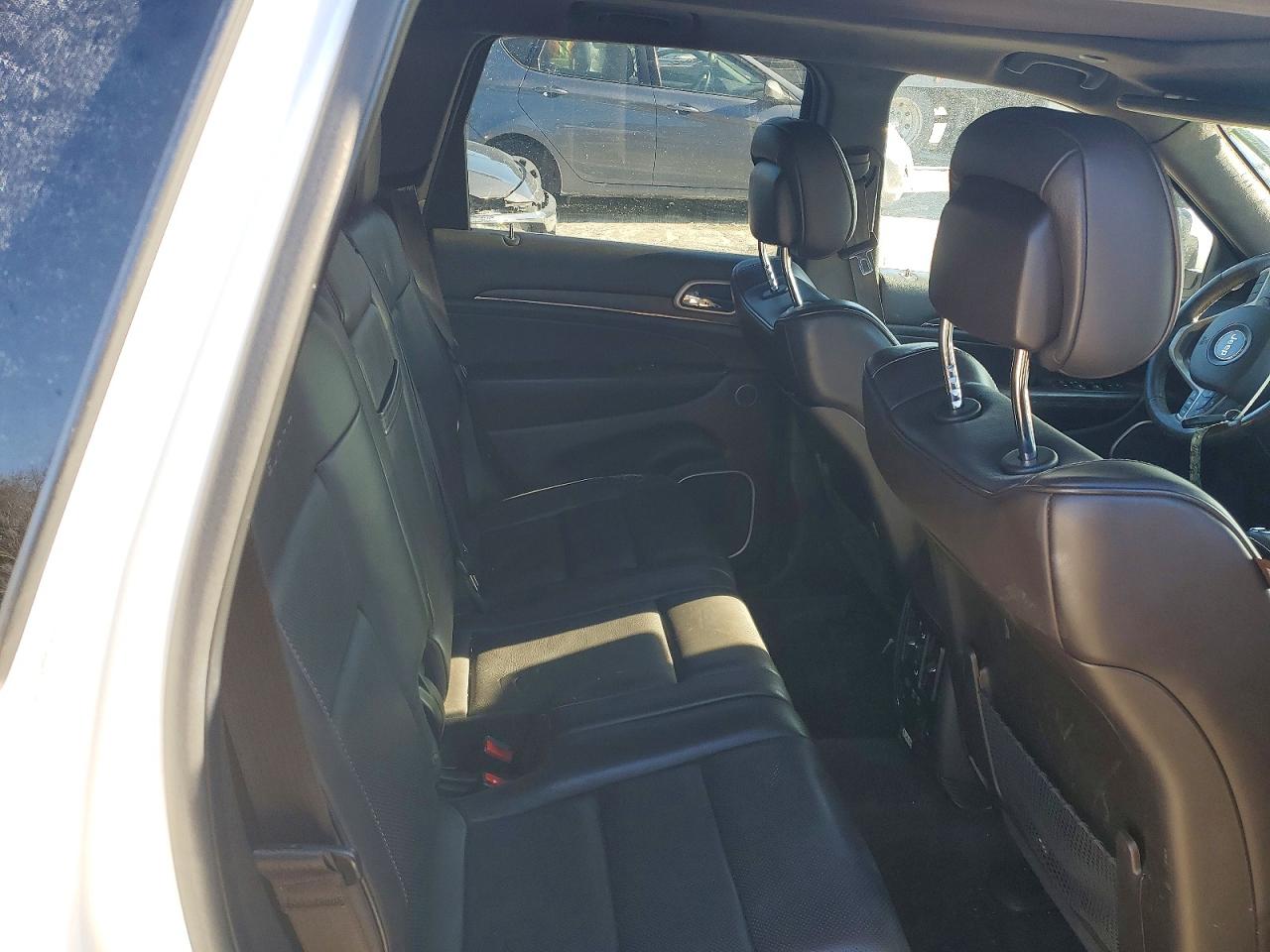 2015 Jeep Grand Cherokee Summit White vin: 1C4RJFJT4FC607056