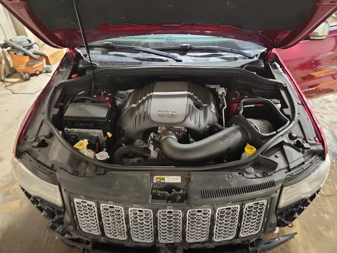 2014 Jeep Grand Cherokee Summit Red vin: 1C4RJFJT5EC154533