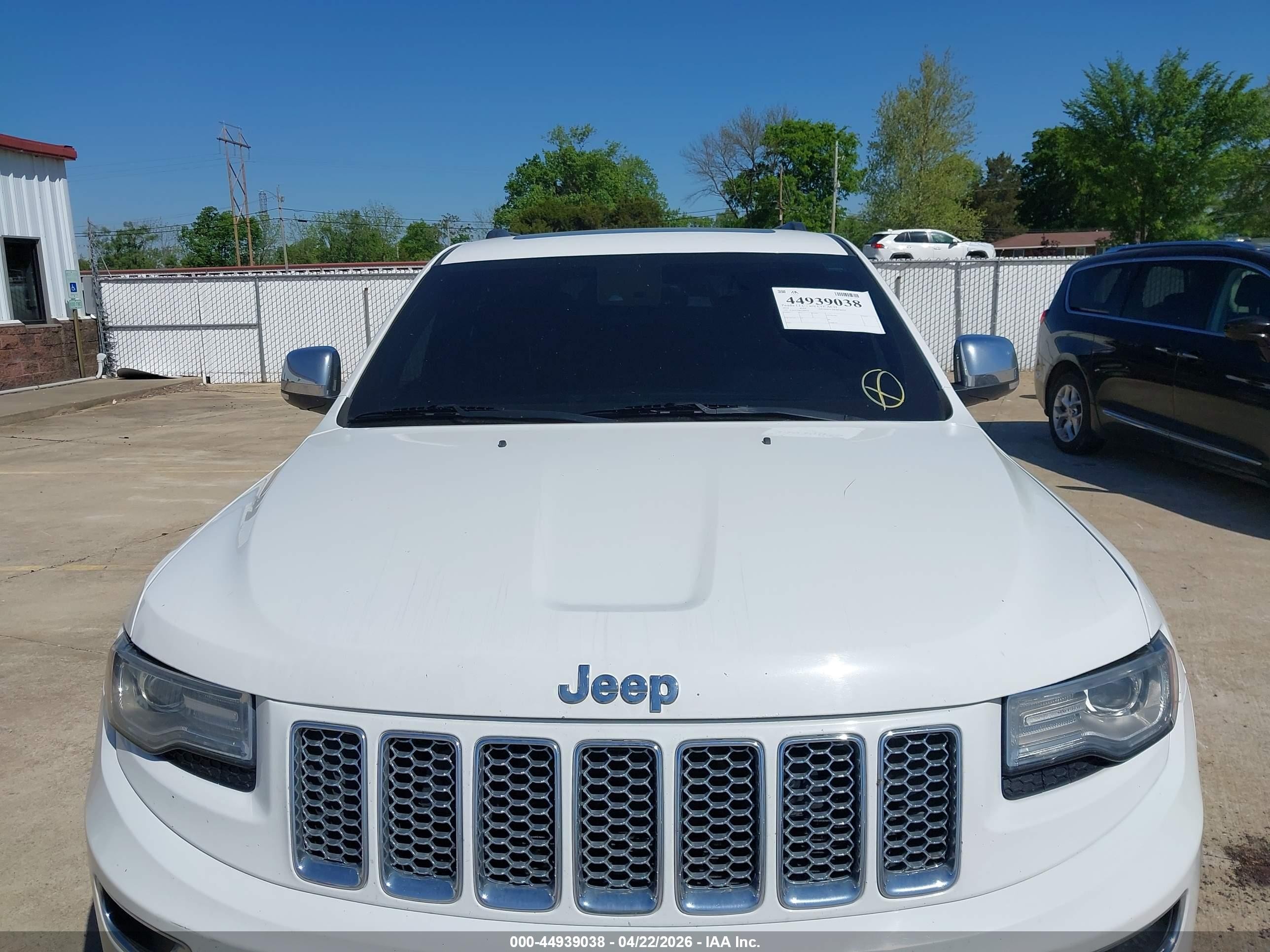 2014 Jeep Grand Cherokee Summit Белый vin: 1C4RJFJT8EC508979
