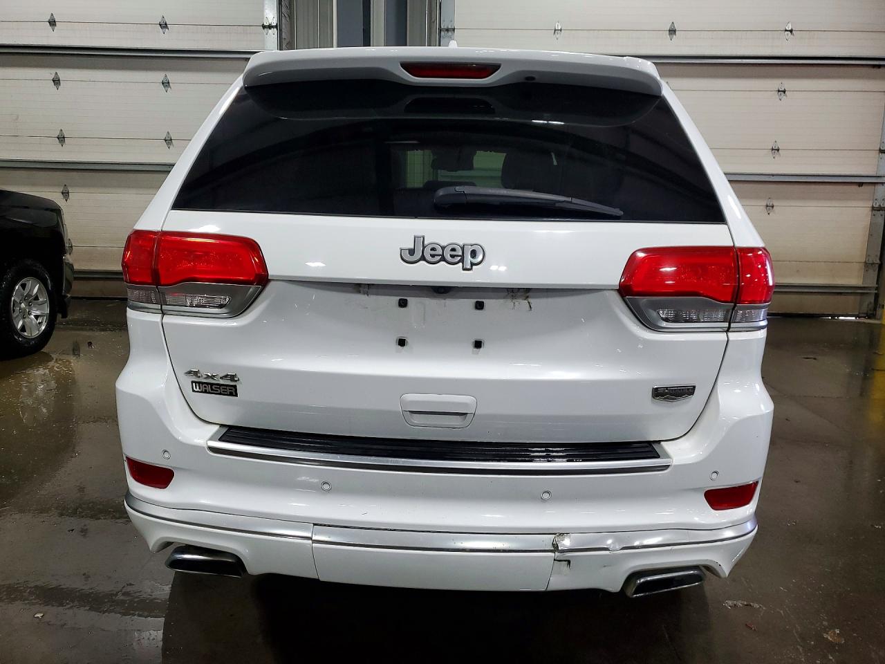 2015 Jeep Grand Cherokee Summit Белый vin: 1C4RJFJT8FC855553
