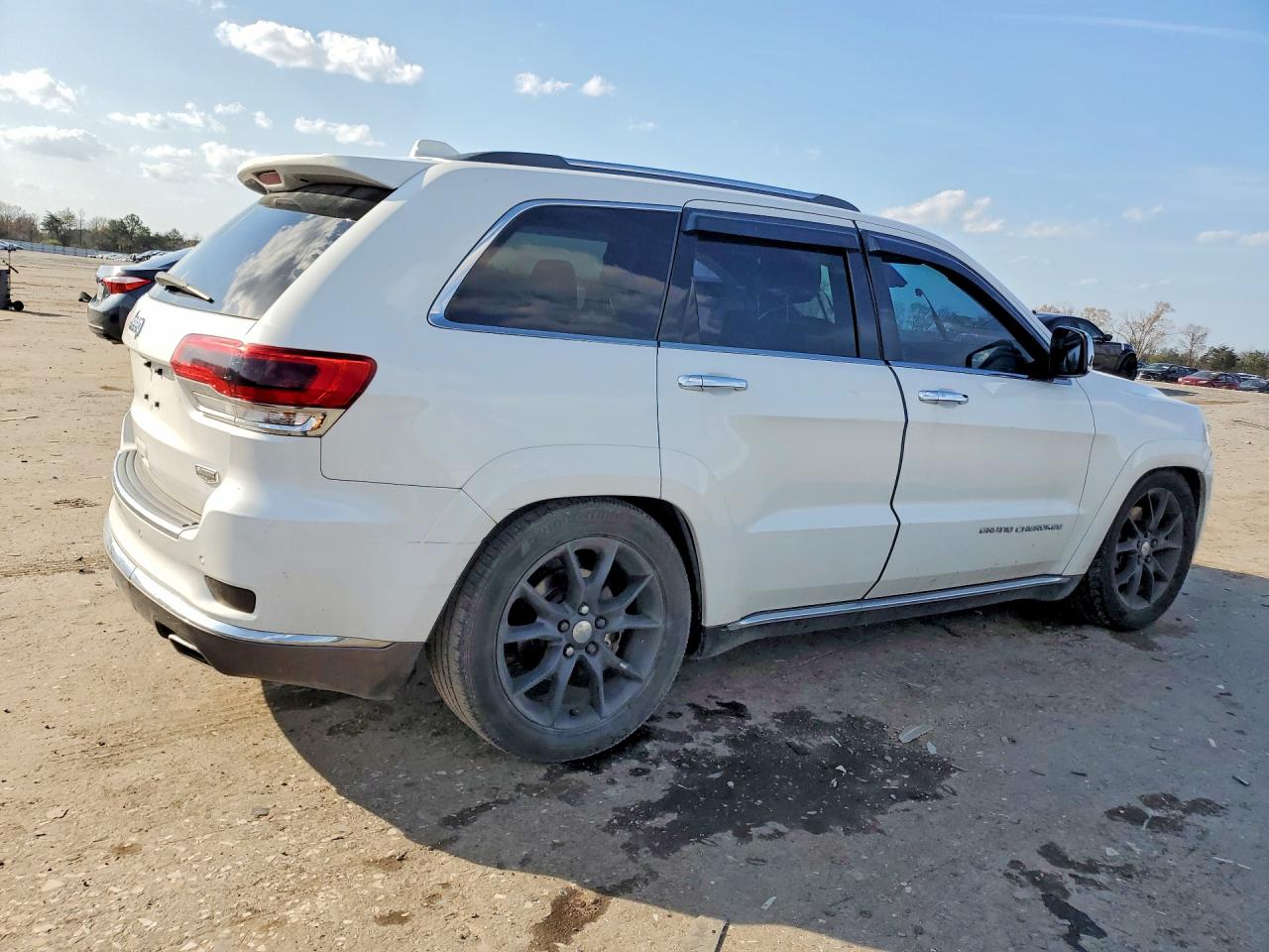 2015 Jeep Grand Cherokee Summit White vin: 1C4RJFJTXFC129662