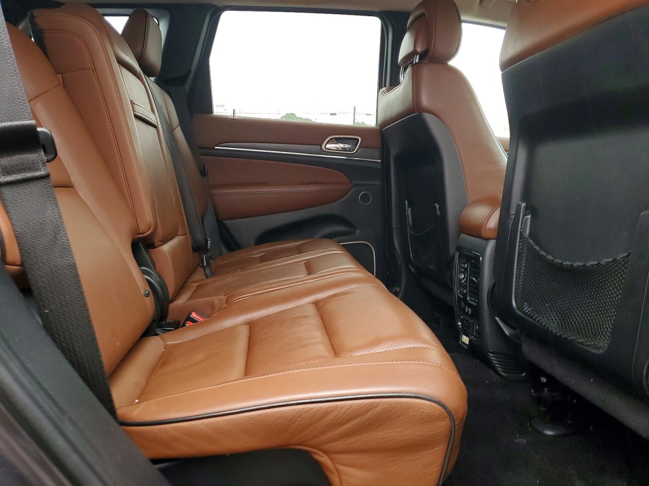 2015 Jeep Cheerokee Gray vin: 1C4RJFJTXFC949773