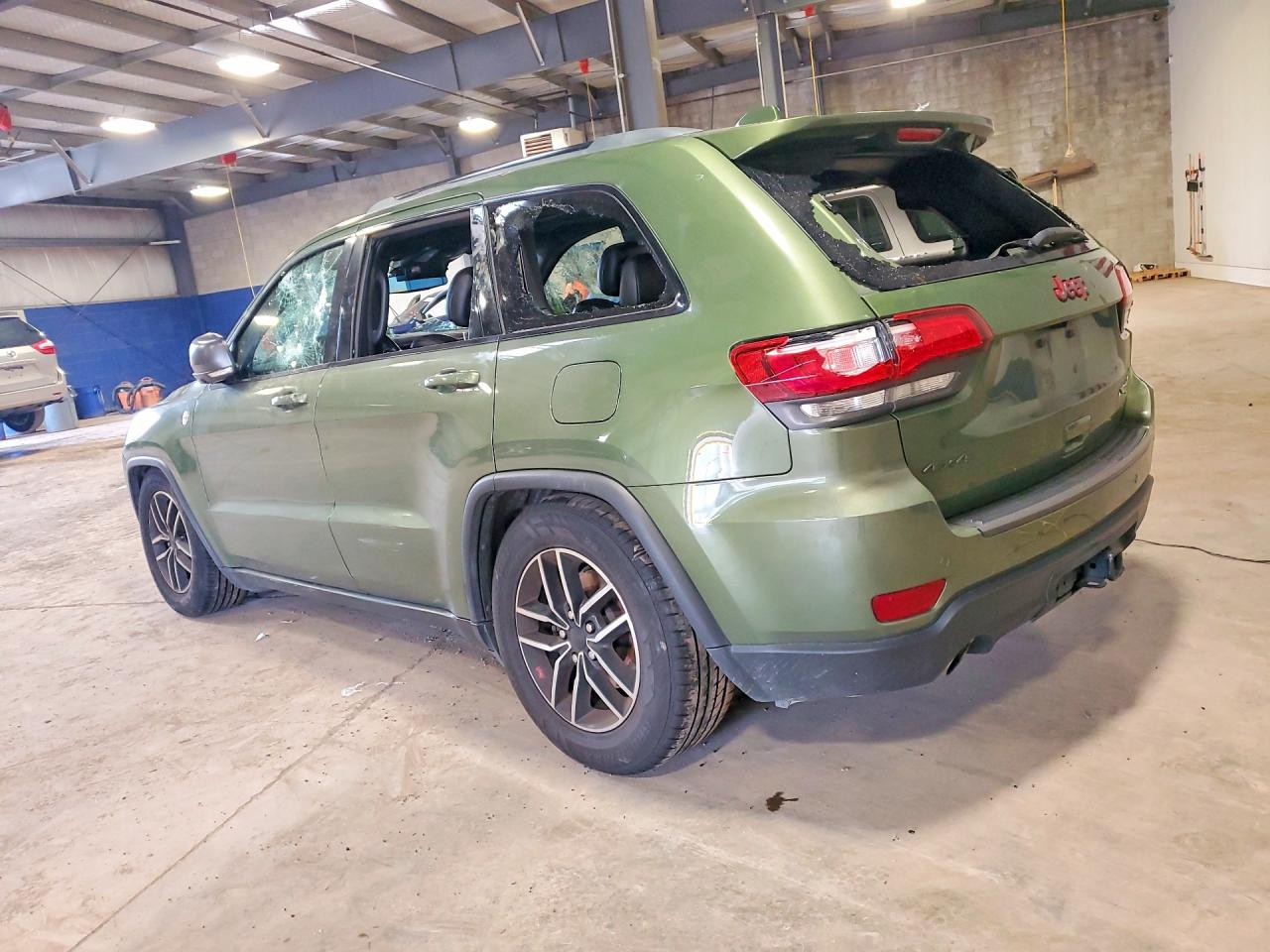 2020 Jeep Grand Cherokee Trailhawk Green vin: 1C4RJFLG0LC195097