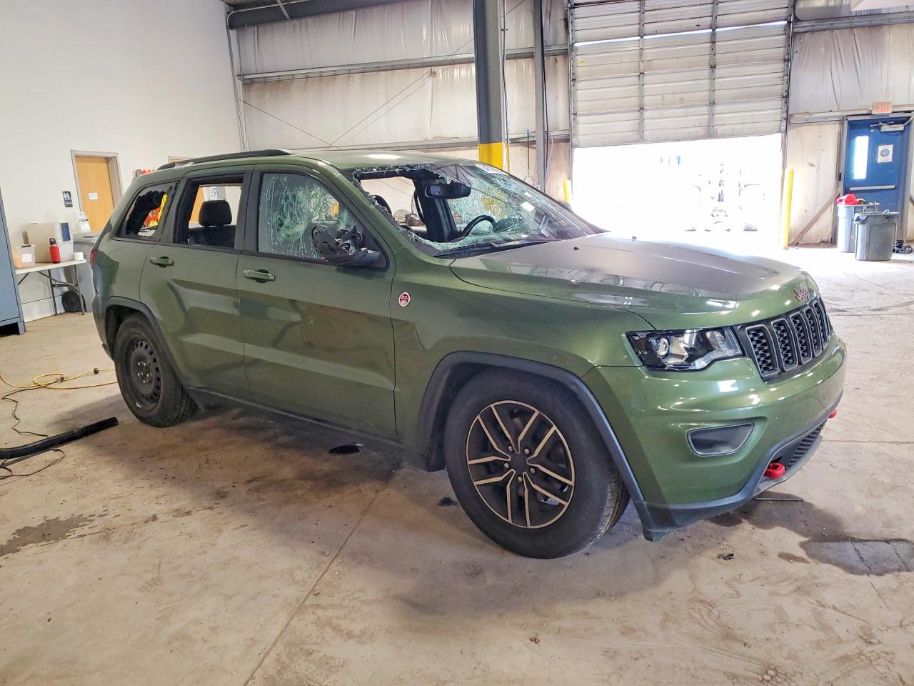2020 Jeep Grand Cherokee Trailhawk Green vin: 1C4RJFLG0LC195097
