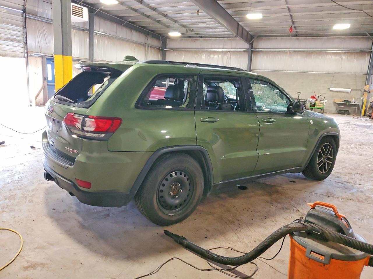 2020 Jeep Grand Cherokee Trailhawk Green vin: 1C4RJFLG0LC195097