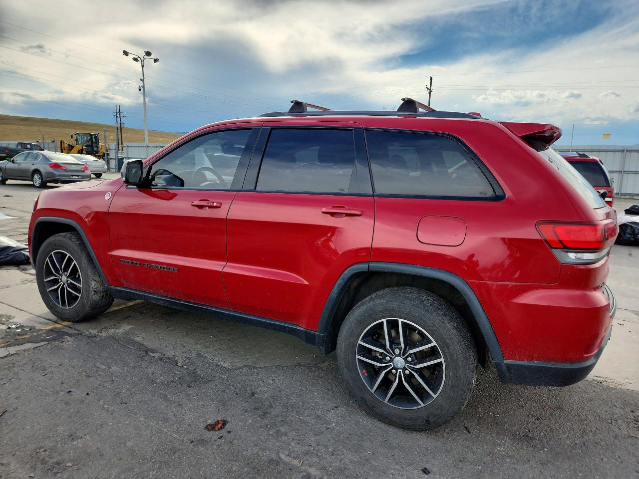 2017 Jeep Grand Cherokee Trailhawk Red vin: 1C4RJFLG4HC654140