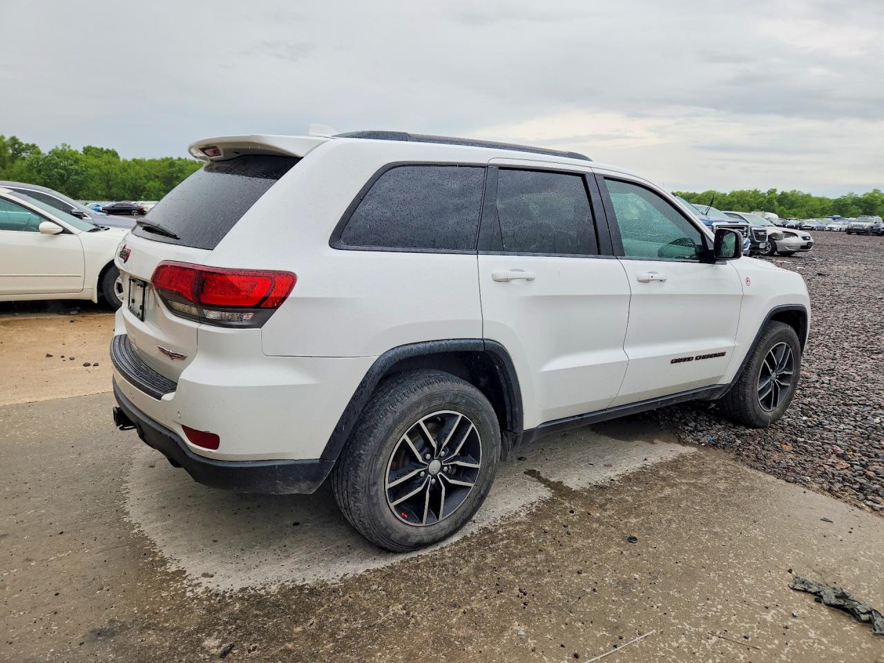 2018 Jeep Grand Cherokee Trailhawk White vin: 1C4RJFLG7JC181601