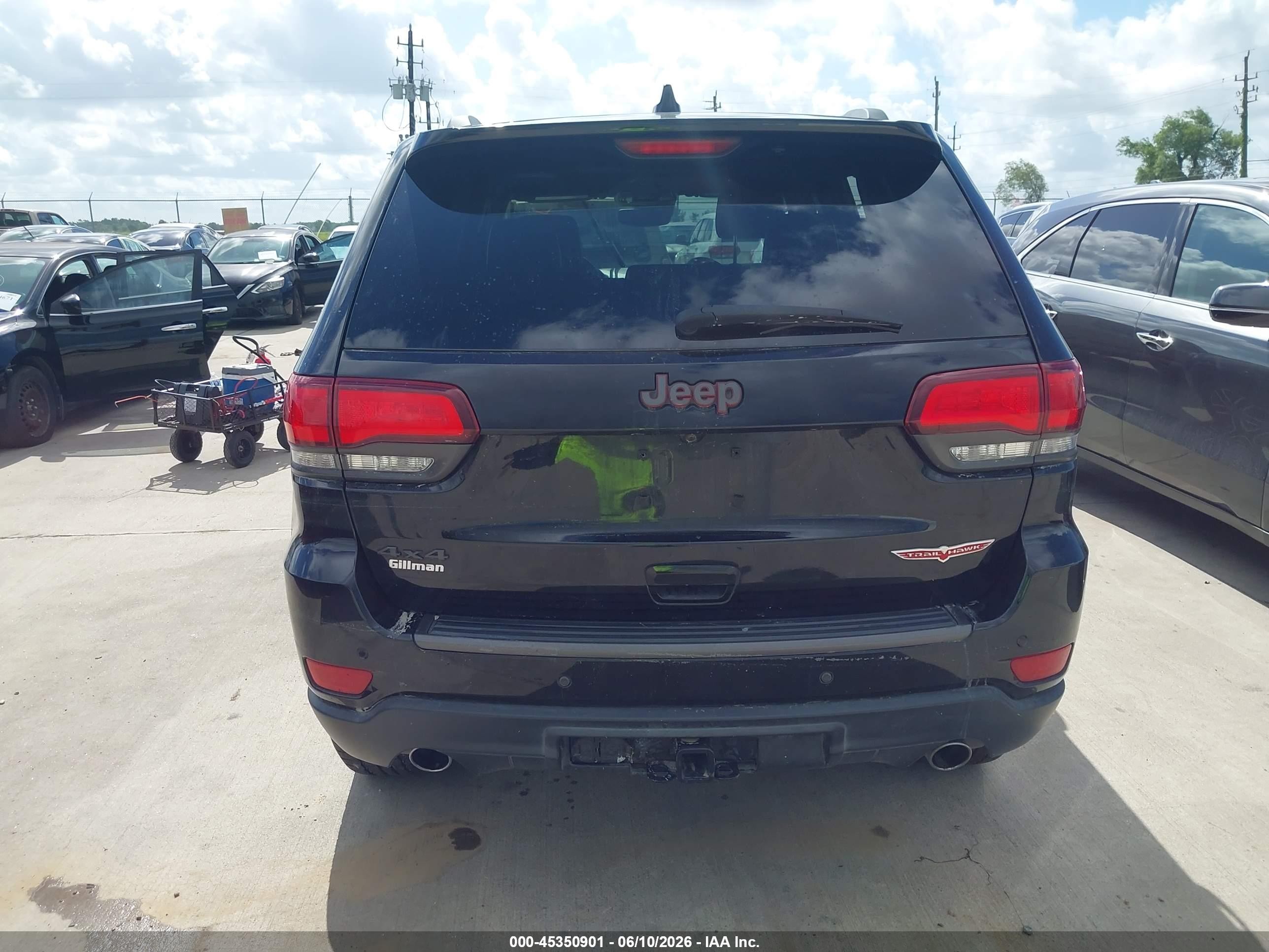 2020 Jeep Grand Cherokee Trailhawk 4x4 Черный vin: 1C4RJFLG8LC207593