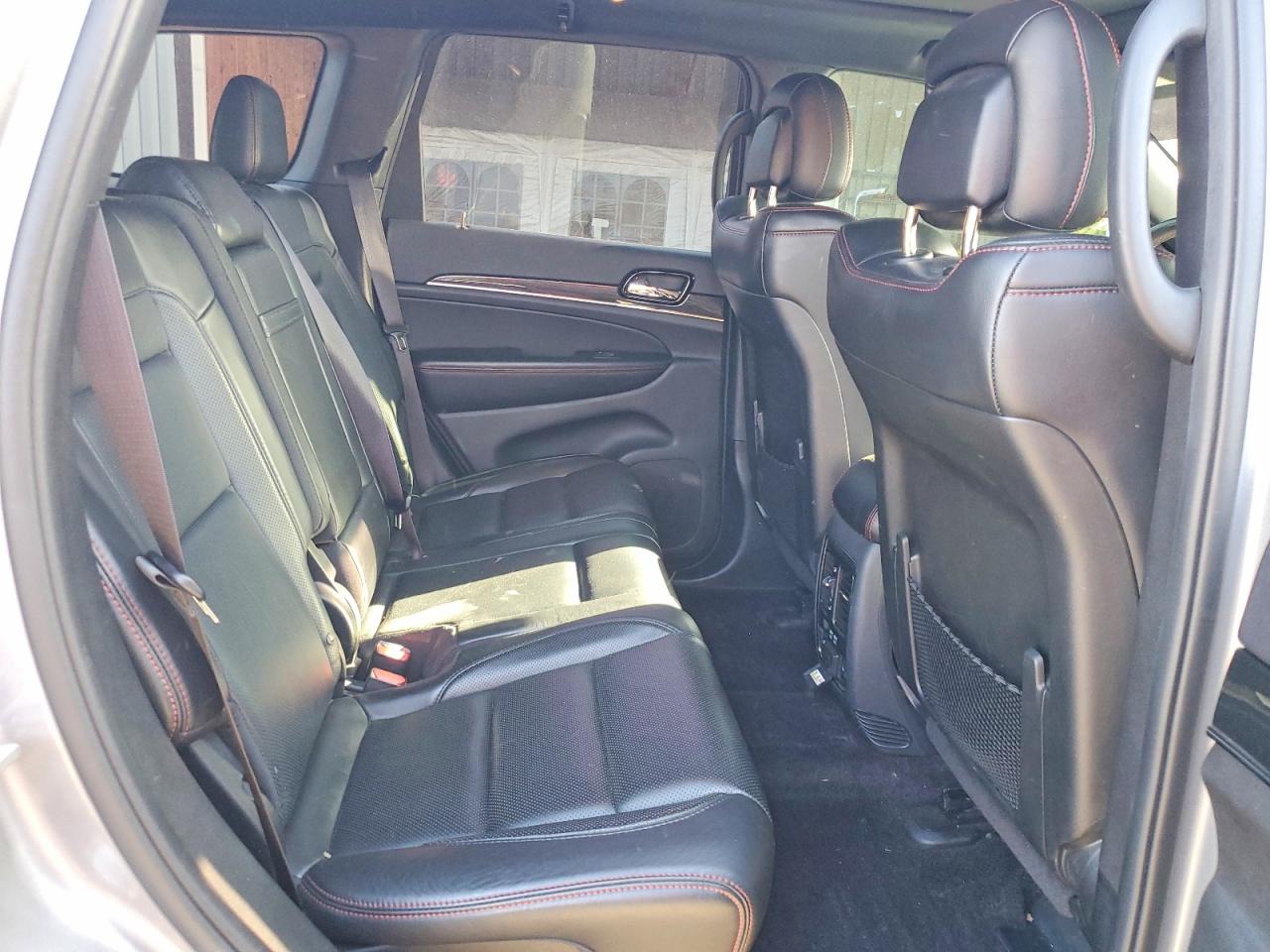 2019 Jeep Grand Cherokee Trailhawk Gray vin: 1C4RJFLG9KC541999