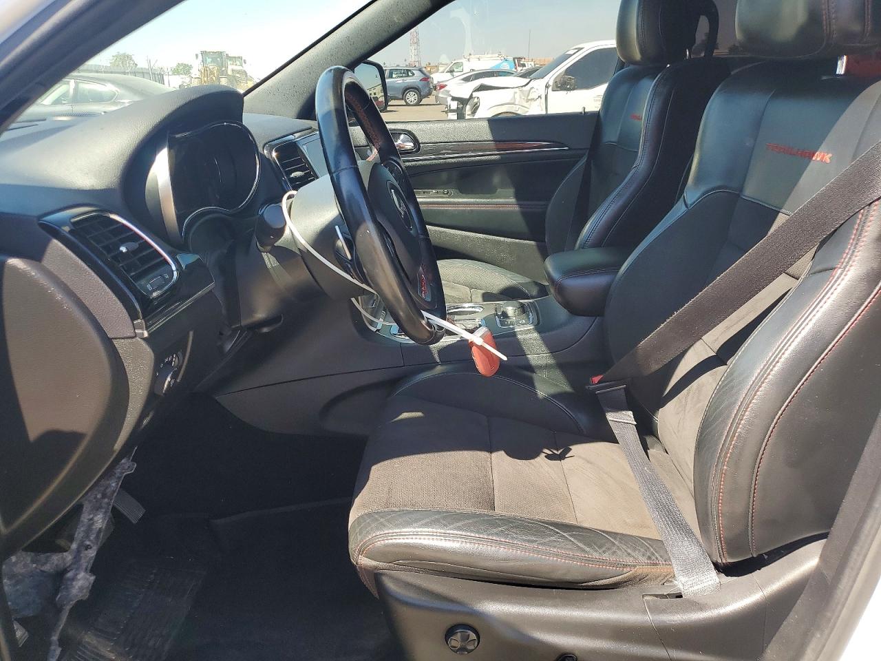 2021 Jeep Grand Cherokee Trailhawk White vin: 1C4RJFLT1MC684042