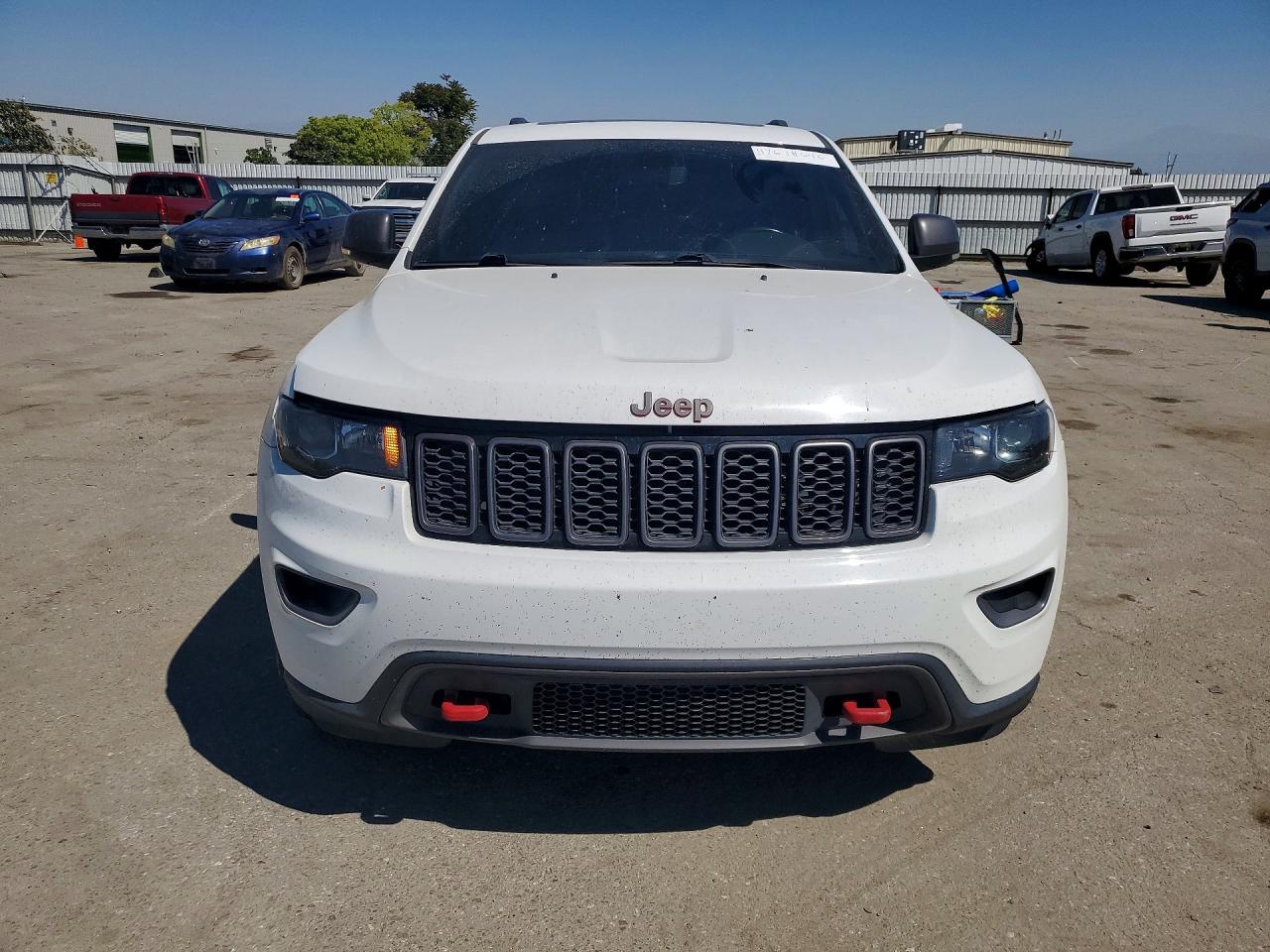 2021 Jeep Grand Cherokee Trailhawk White vin: 1C4RJFLT1MC684042