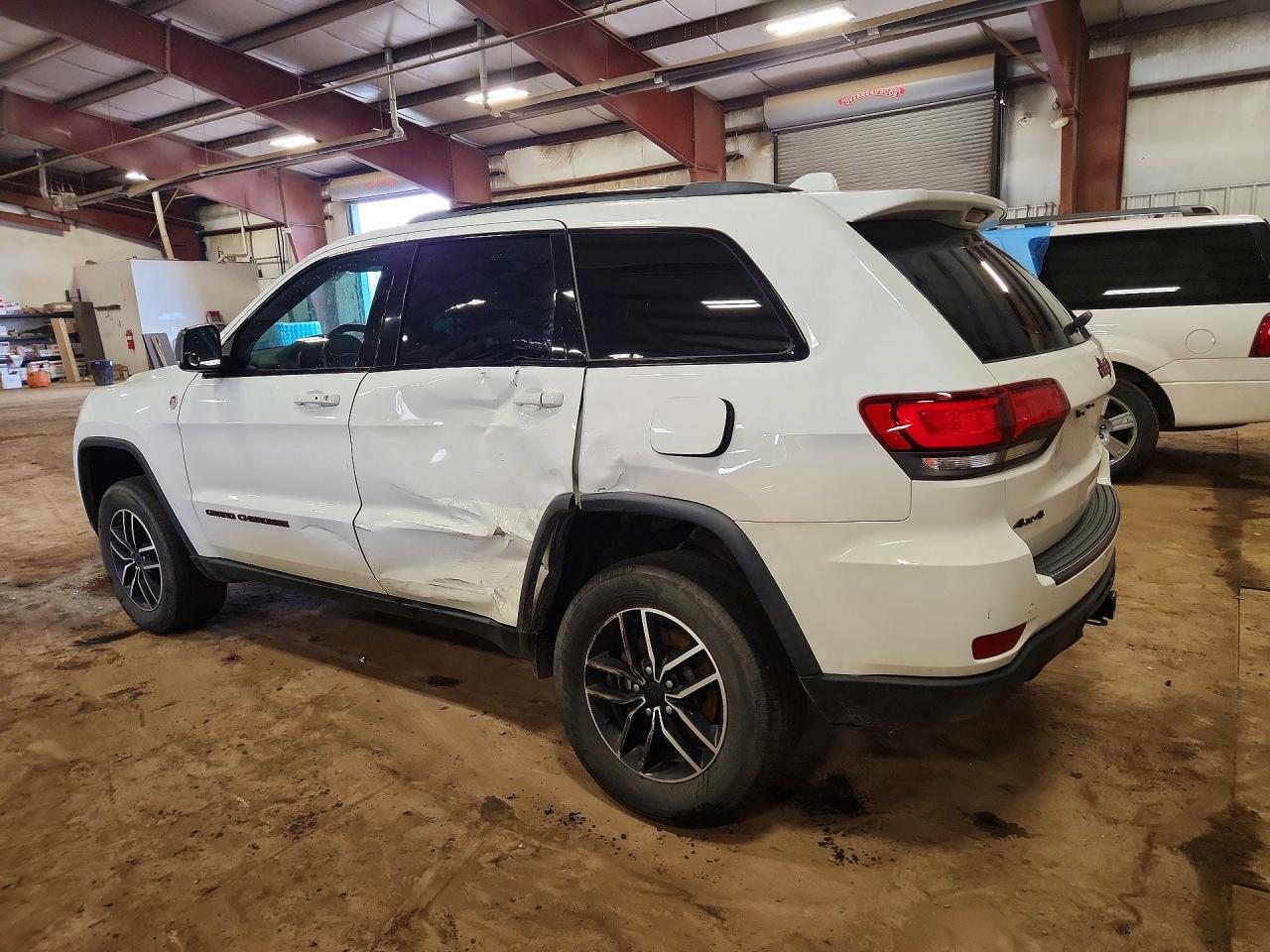 2020 Jeep Grand Cherokee Trailhawk White vin: 1C4RJFLT8LC135761