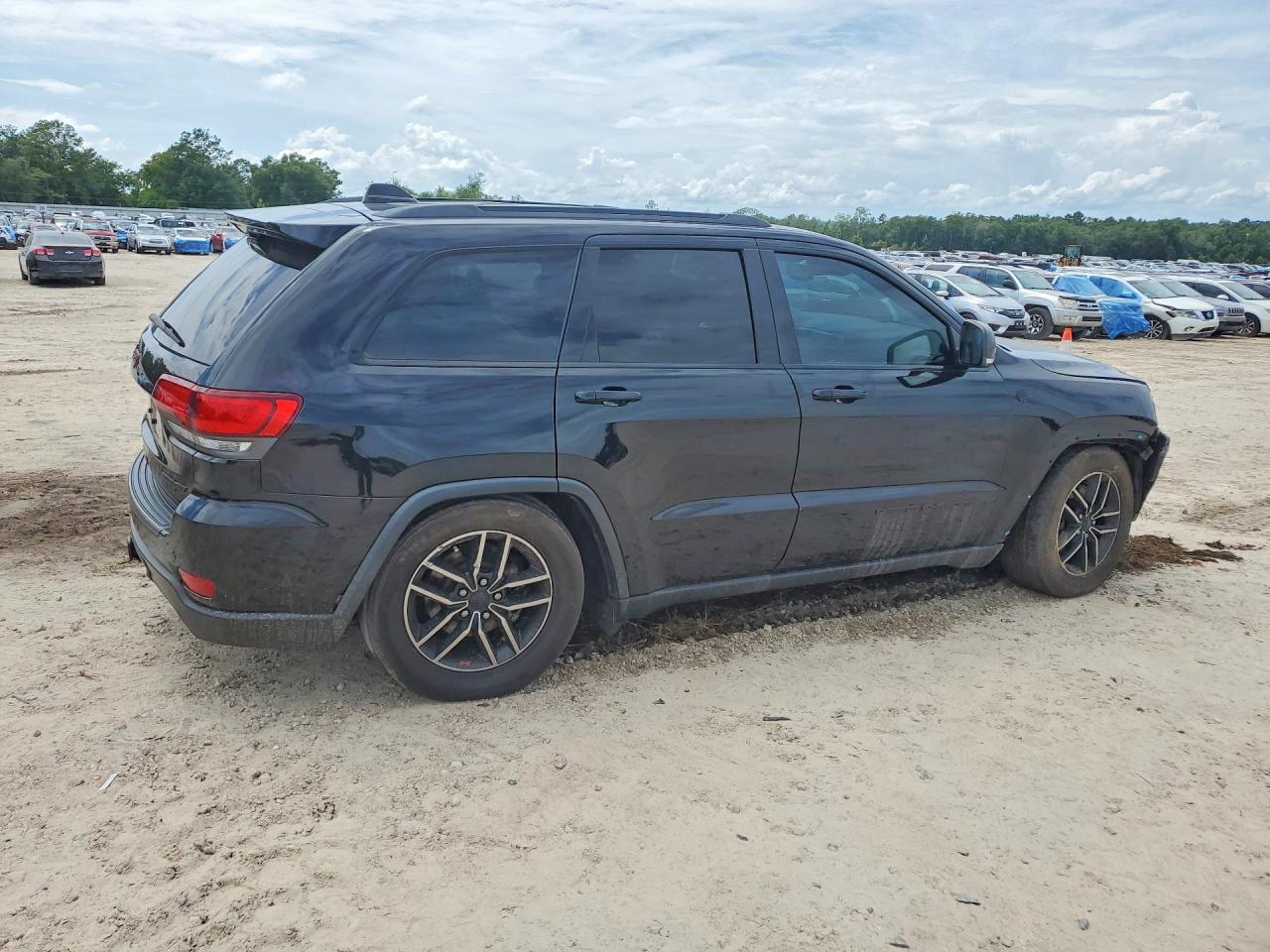 2019 Jeep Grand Cherokee Trailhawk Black vin: 1C4RJFLTXKC683940
