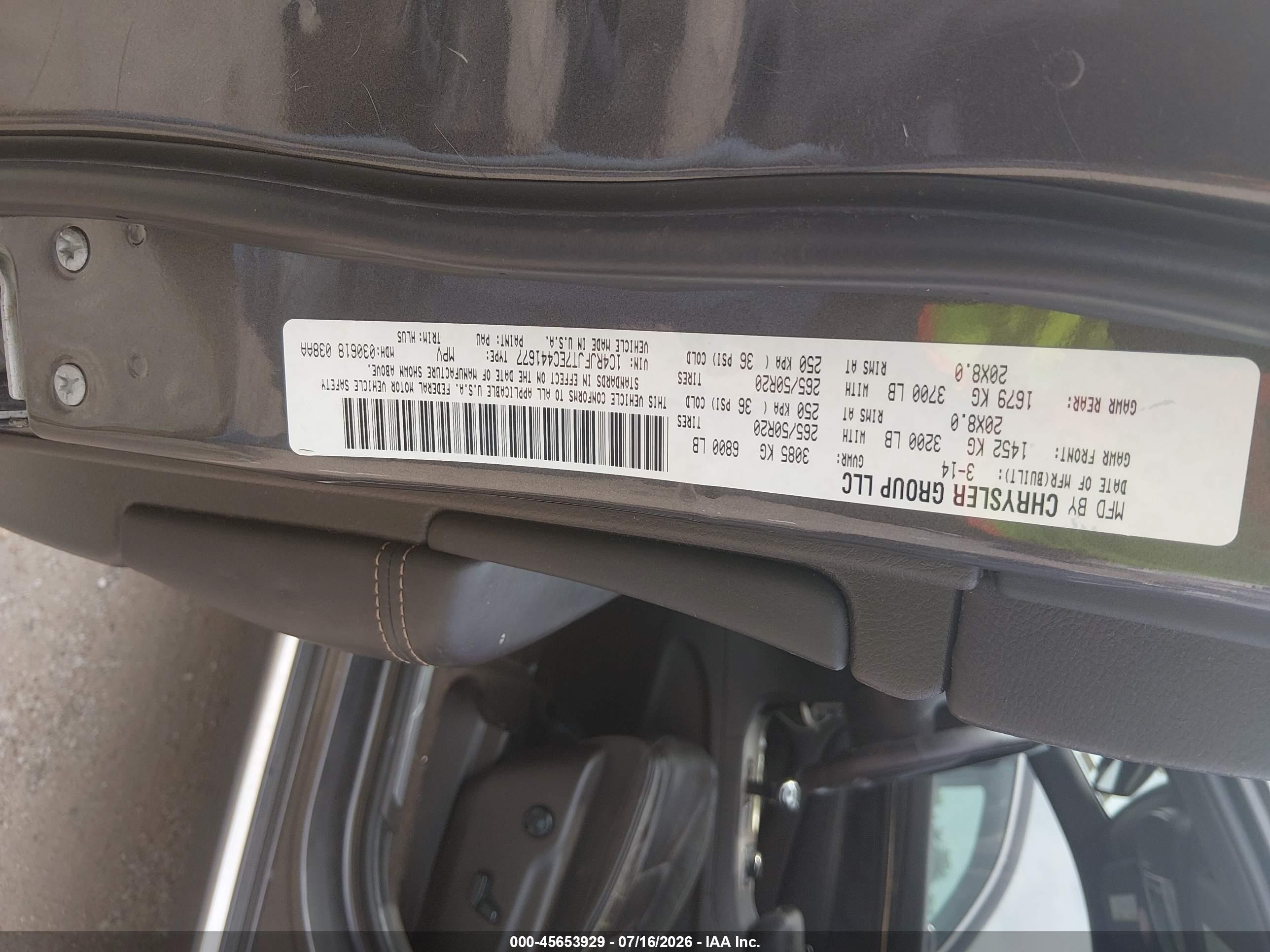 2014 Jeep Grand Cherokee   Gray vin: 1C4RJFT7EC441677 