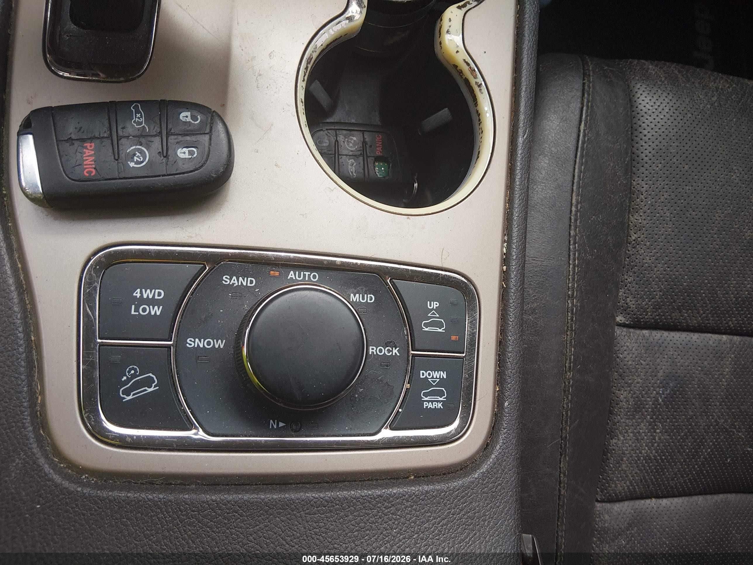 2014 Jeep Grand Cherokee   Gray vin: 1C4RJFT7EC441677 