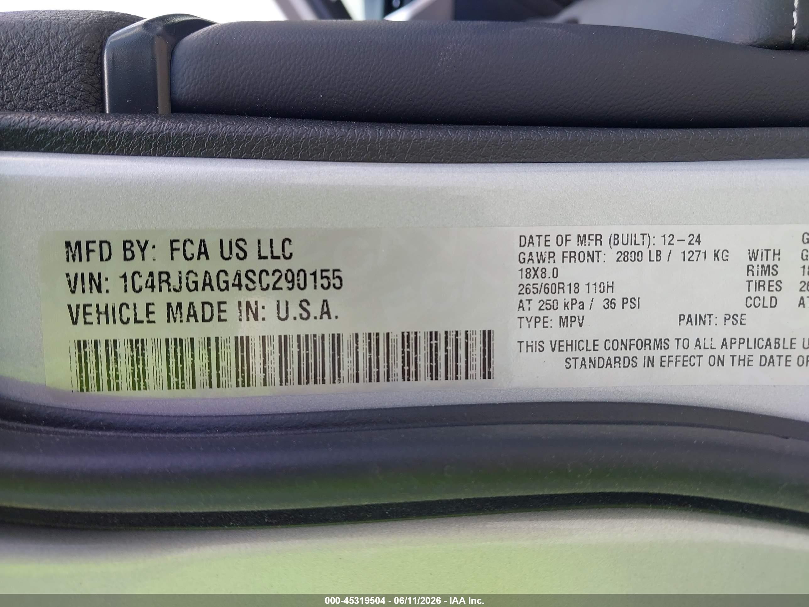 2025 Jeep Grand Cherokee Altitude X 4x2 Silver vin: 1C4RJGAG4SC290155