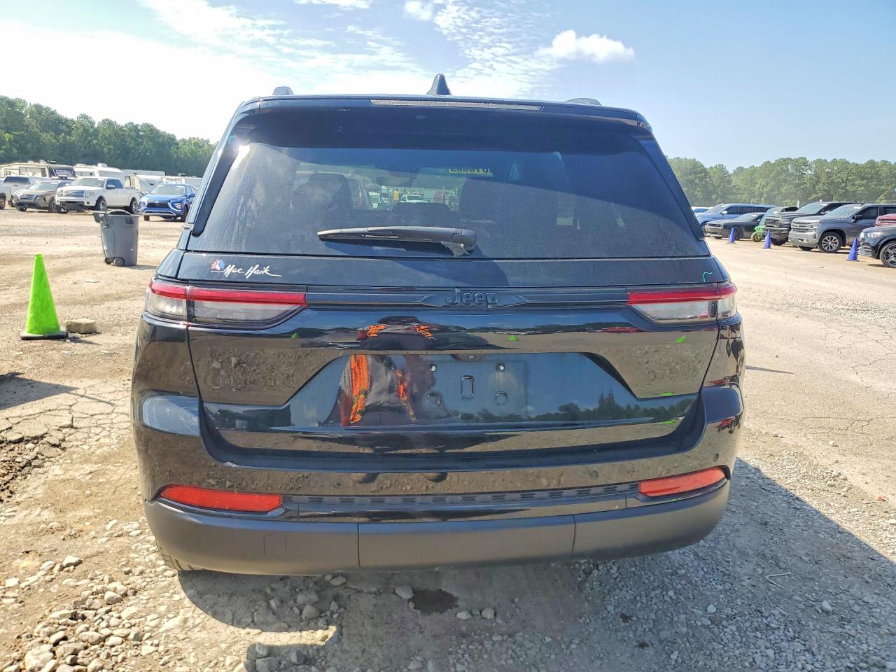 2025 Jeep Grand Cherokee Laredo Black vin: 1C4RJGAG5SC316598