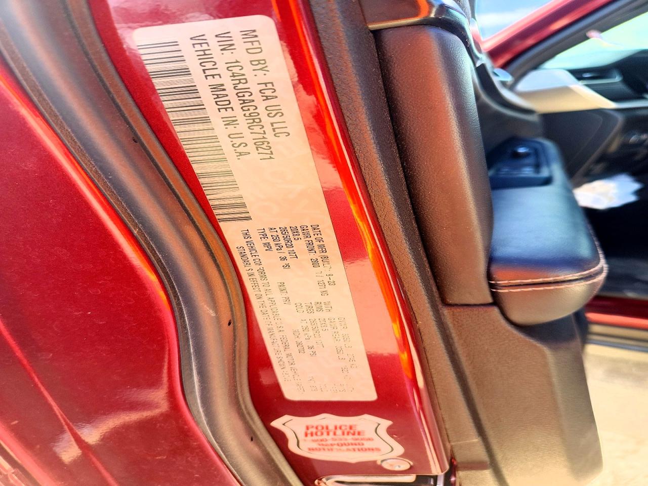 2024 Jeep Grand Cherokee Laredo Burgundy vin: 1C4RJGAG9RC716271