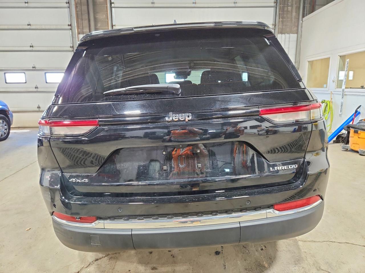 2023 Jeep Grand Cherokee Laredo Black vin: 1C4RJHAG0PC642726