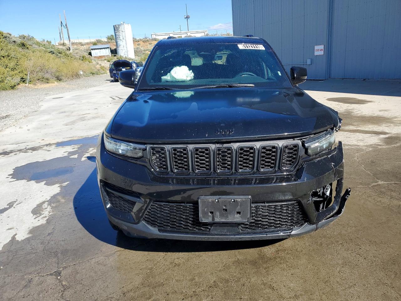 2025 Jeep Grand Cherokee Laredo Black vin: 1C4RJHAG0SC323318