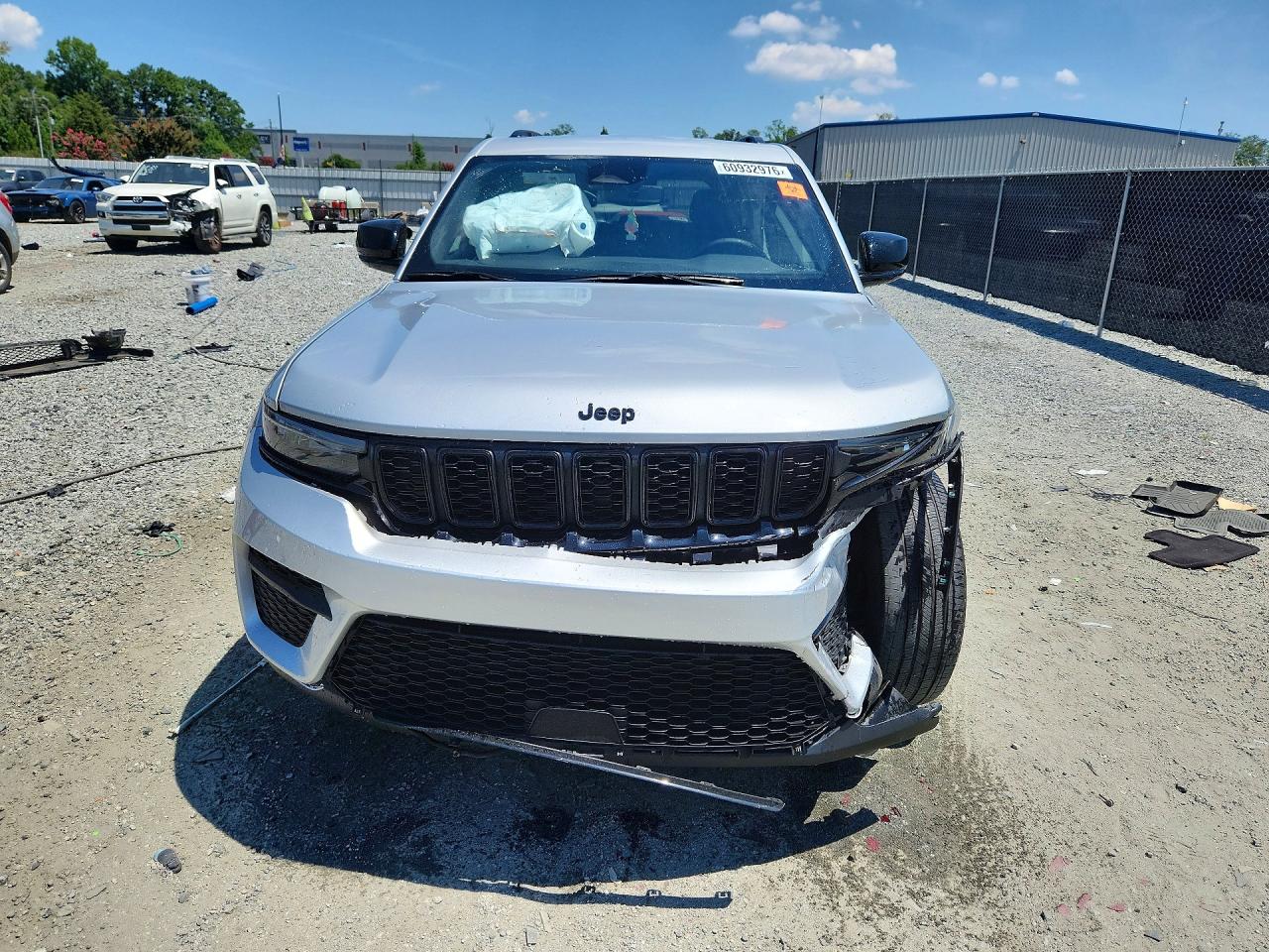2024 Jeep Grand Cherokee Laredo Silver vin: 1C4RJHAG1RC108587
