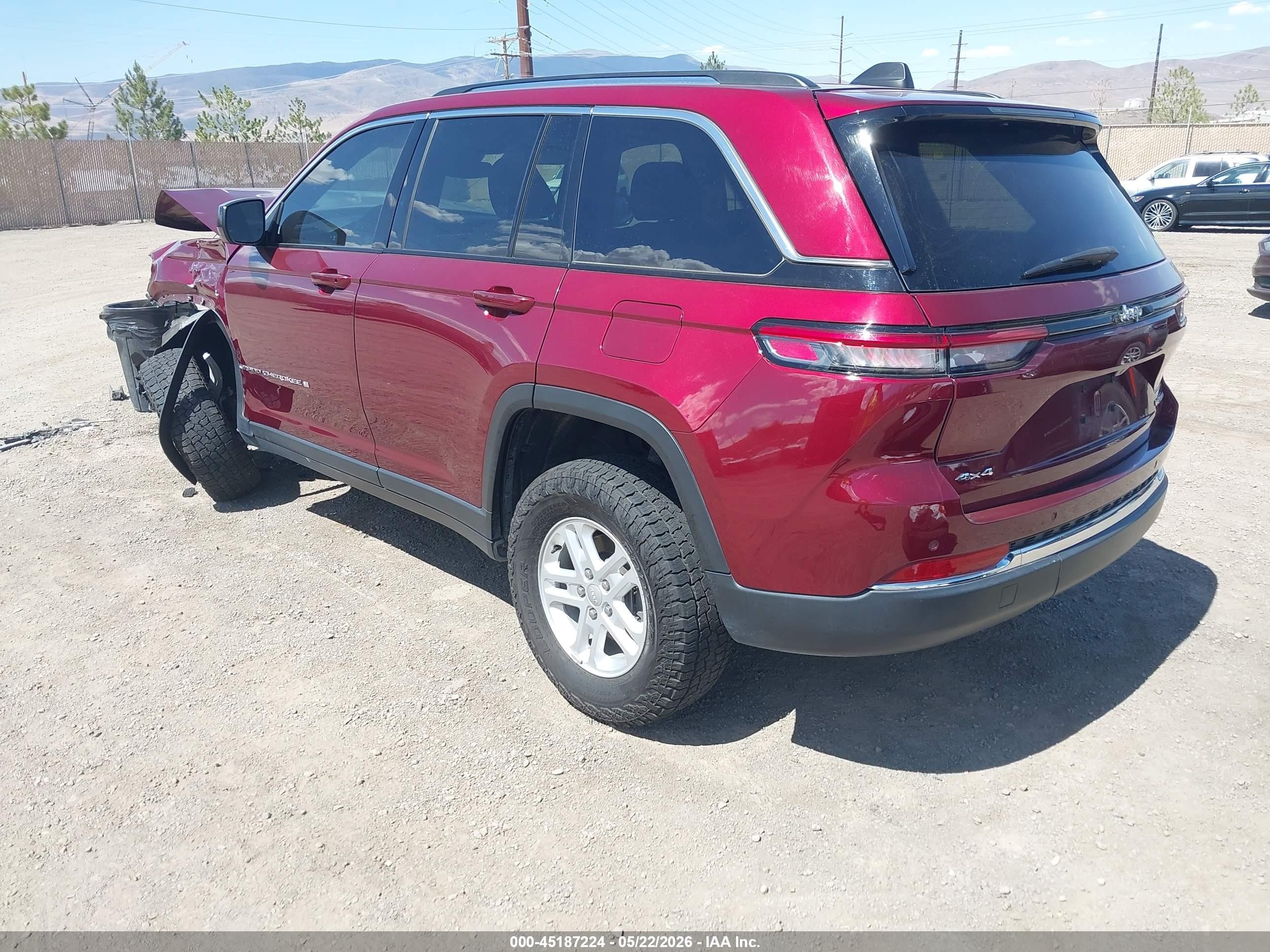 2023 Jeep Grand Cherokee Laredo 4x4 Красный vin: 1C4RJHAG3PC533242