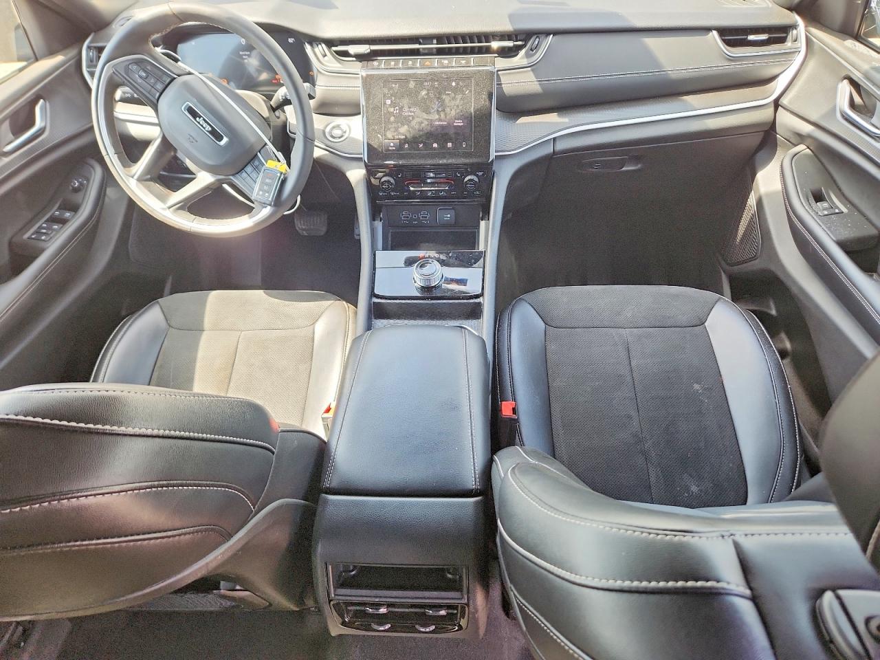 2024 Jeep Grand Cherokee Laredo Black vin: 1C4RJHAG3RC247684