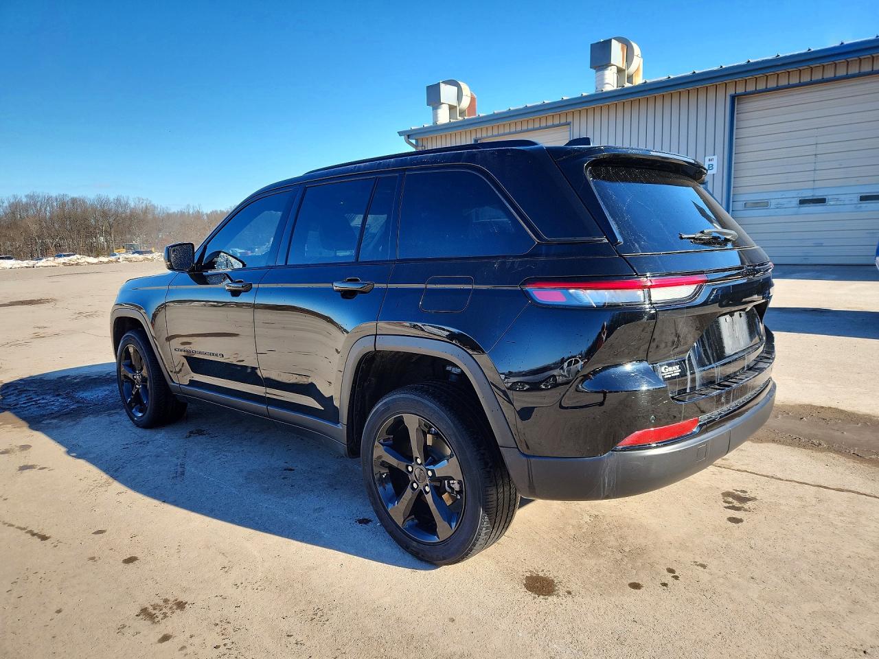 2023 Jeep Grand Cherokee Laredo Black vin: 1C4RJHAG5P8104493