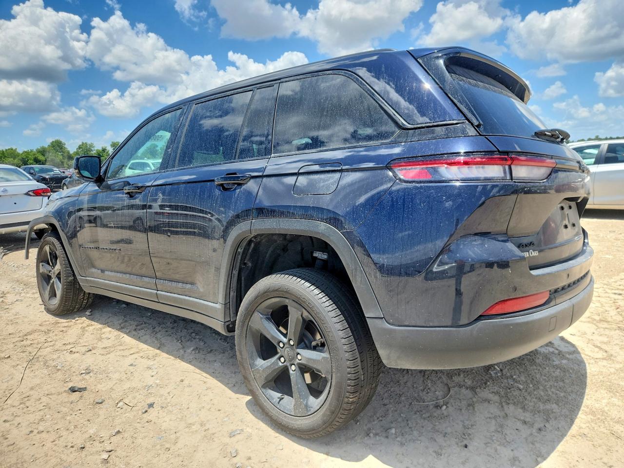 2024 Jeep Grand Cherokee Limited Blue vin: 1C4RJHBG3RC234562