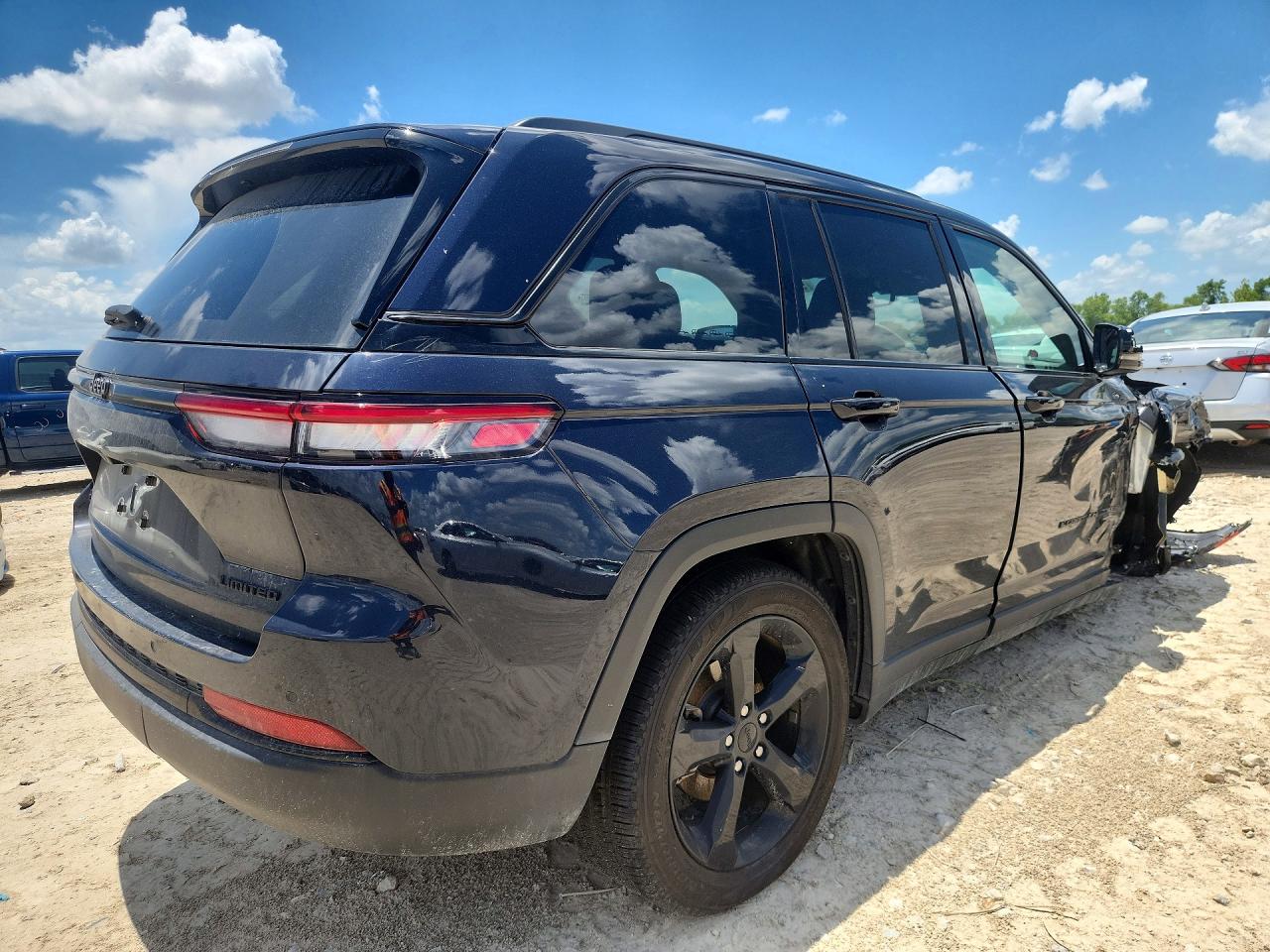 2024 Jeep Grand Cherokee Limited Blue vin: 1C4RJHBG3RC234562